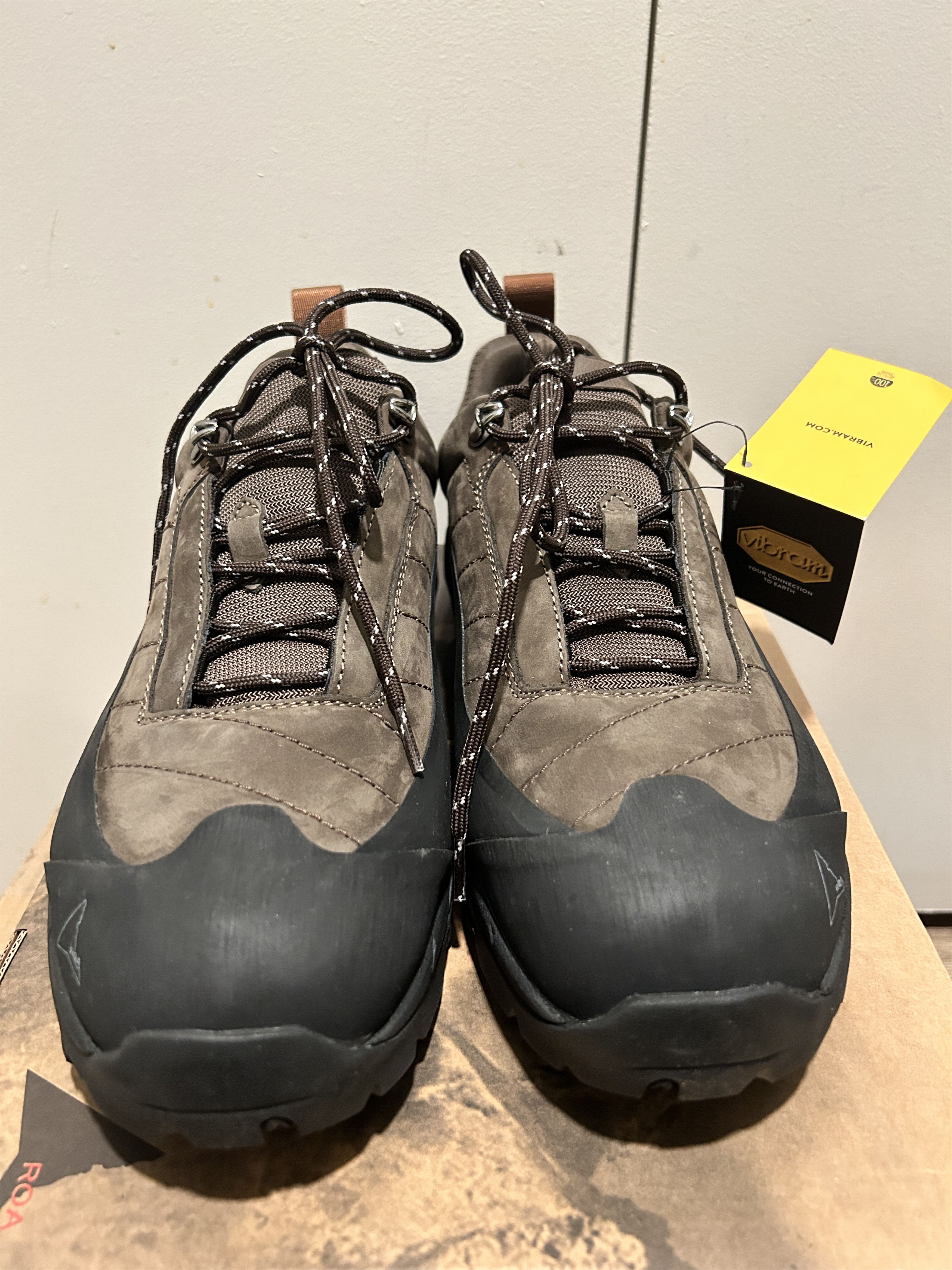 ROA Roa Katharina hiking boot sneakers Brown vibram size US 10 Size US 10 / EU 43 - 4 Thumbnail