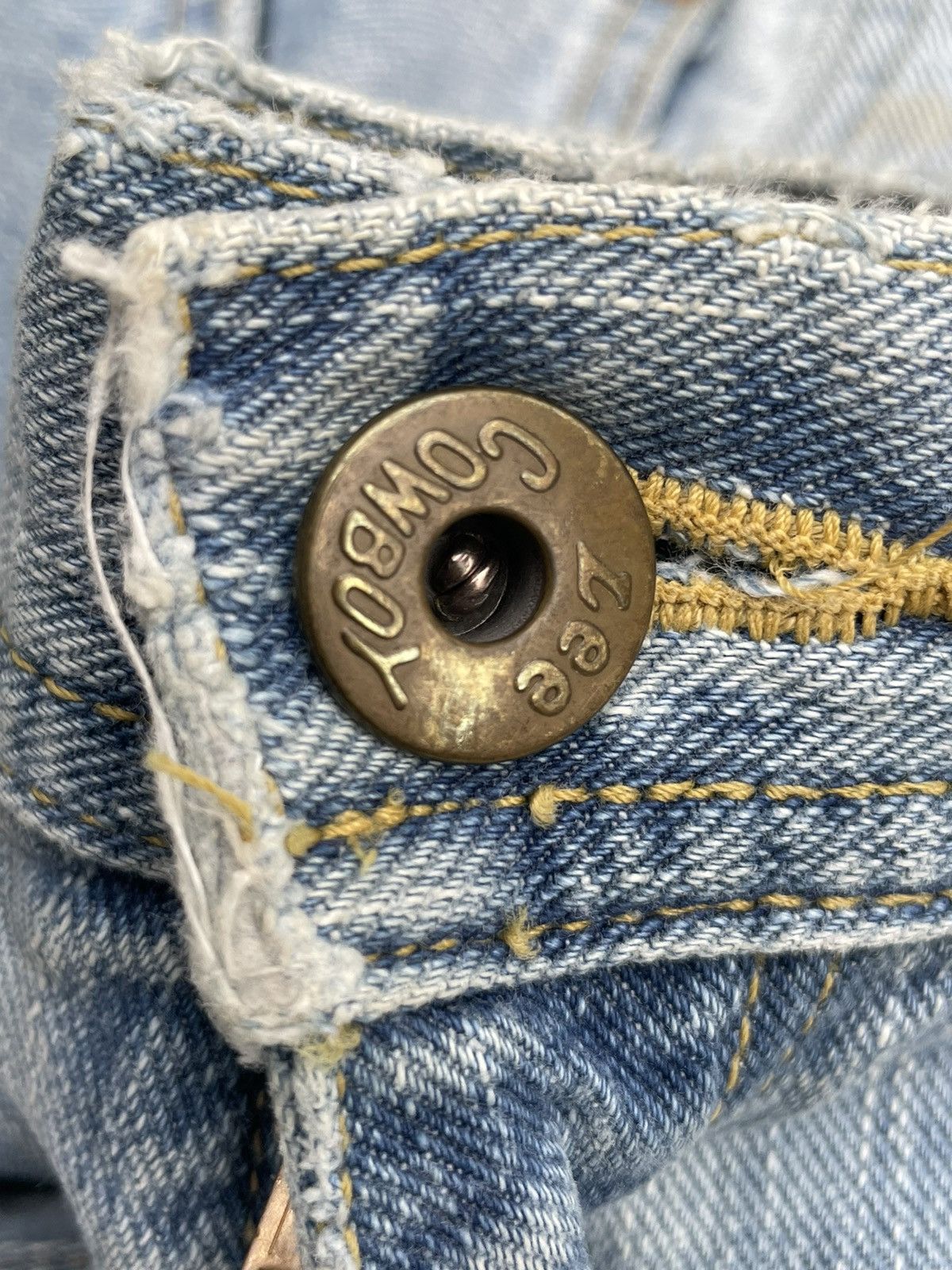 Lee × Vintage Lee Cowboy x Cher Vintage Custom Selvedge Denim Size US 31 - 19 Thumbnail