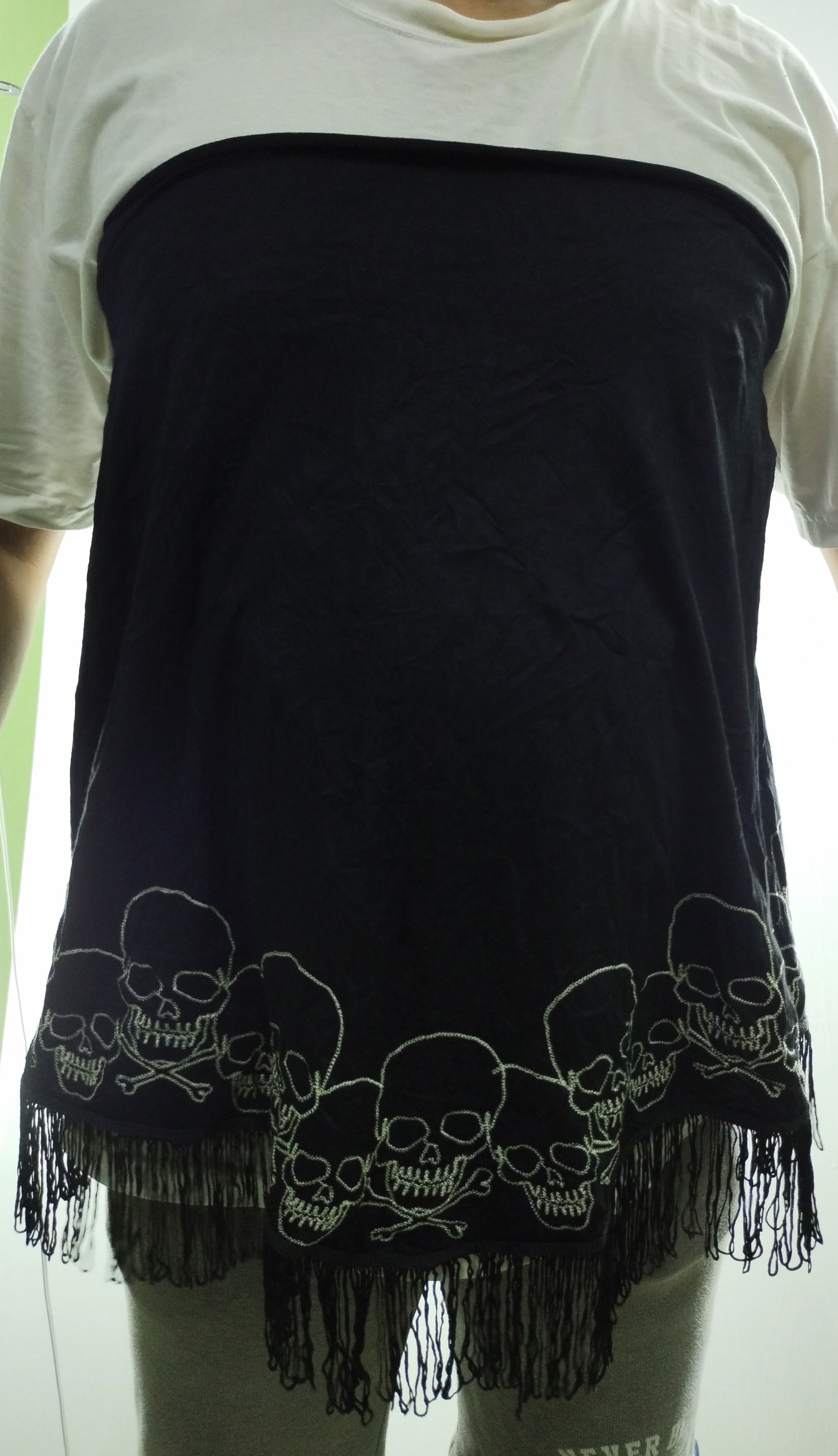 Hysteric Glamour × Japanese Brand × Mastermind Production VINTAGE SKULLS EMBROIDERY PONCHO PUNK WOMEN STYLE Size M / US 6-8 / IT 42-44 - 1 Thumbnail