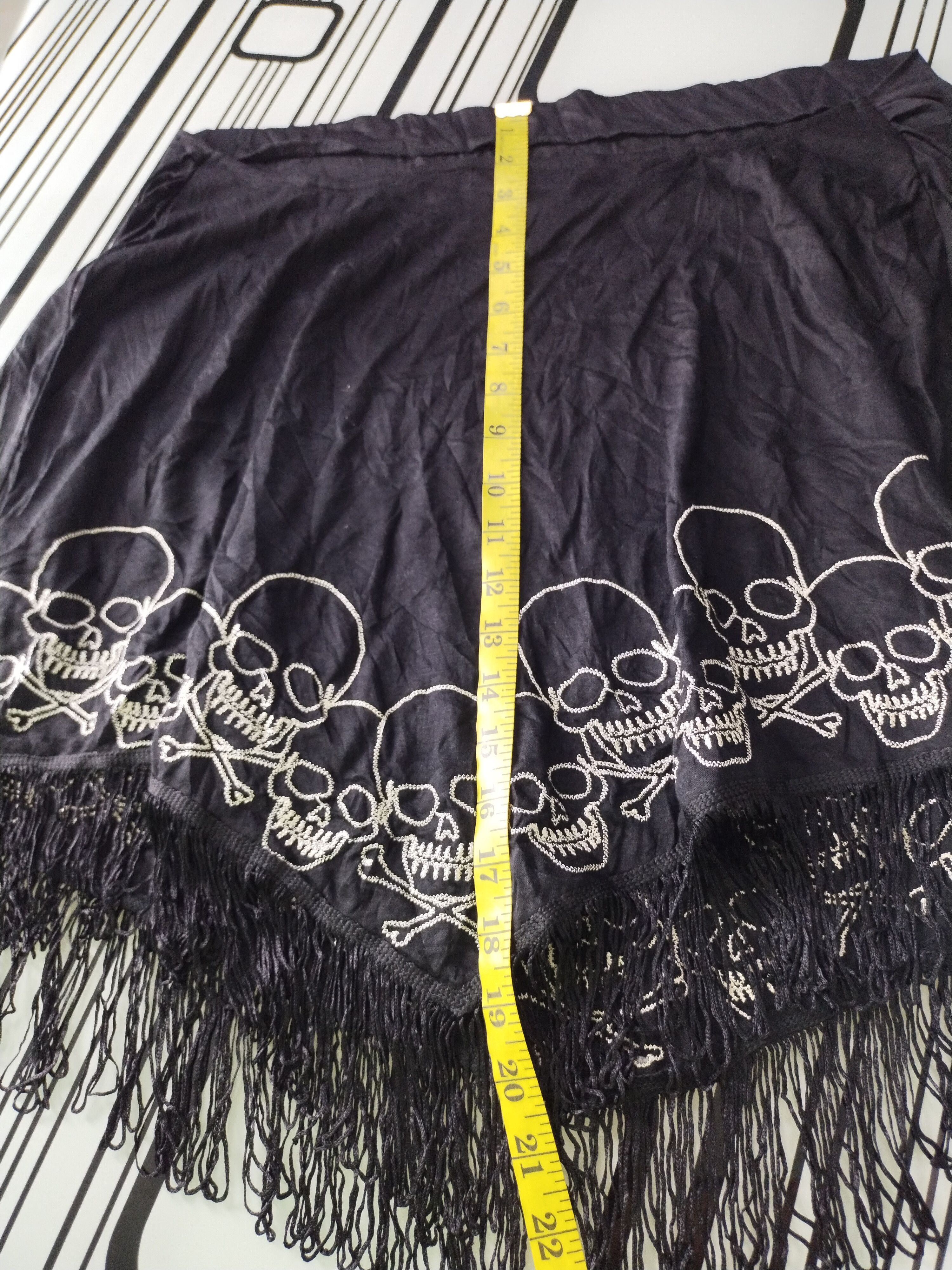 Hysteric Glamour × Japanese Brand × Mastermind Production VINTAGE SKULLS EMBROIDERY PONCHO PUNK WOMEN STYLE Size M / US 6-8 / IT 42-44 - 8 Thumbnail