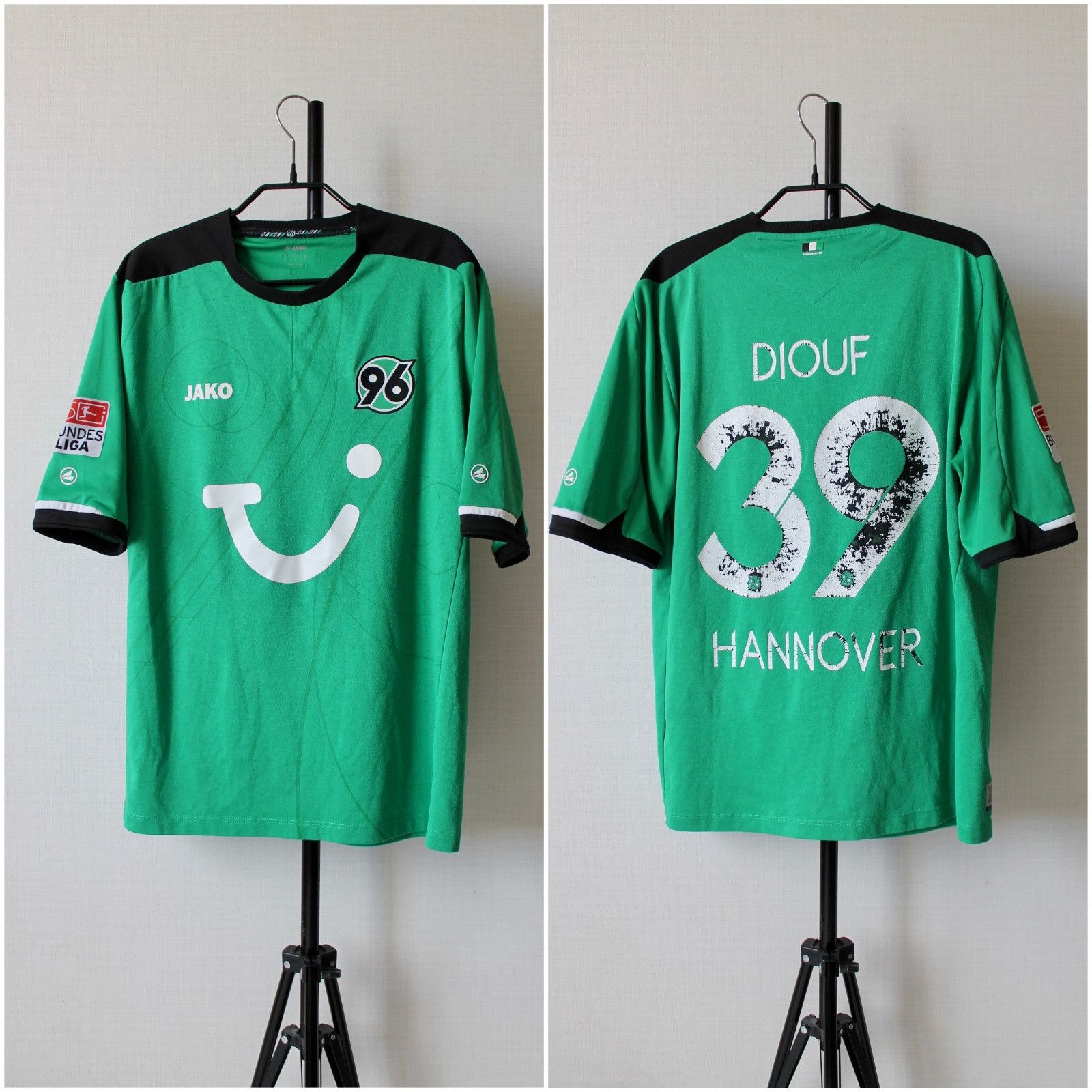 Vintage 2012 Hannover 96 # 39 Diouf Jersey Away football Soccer Size US L / EU 52-54 / 3 - 1 Thumbnail