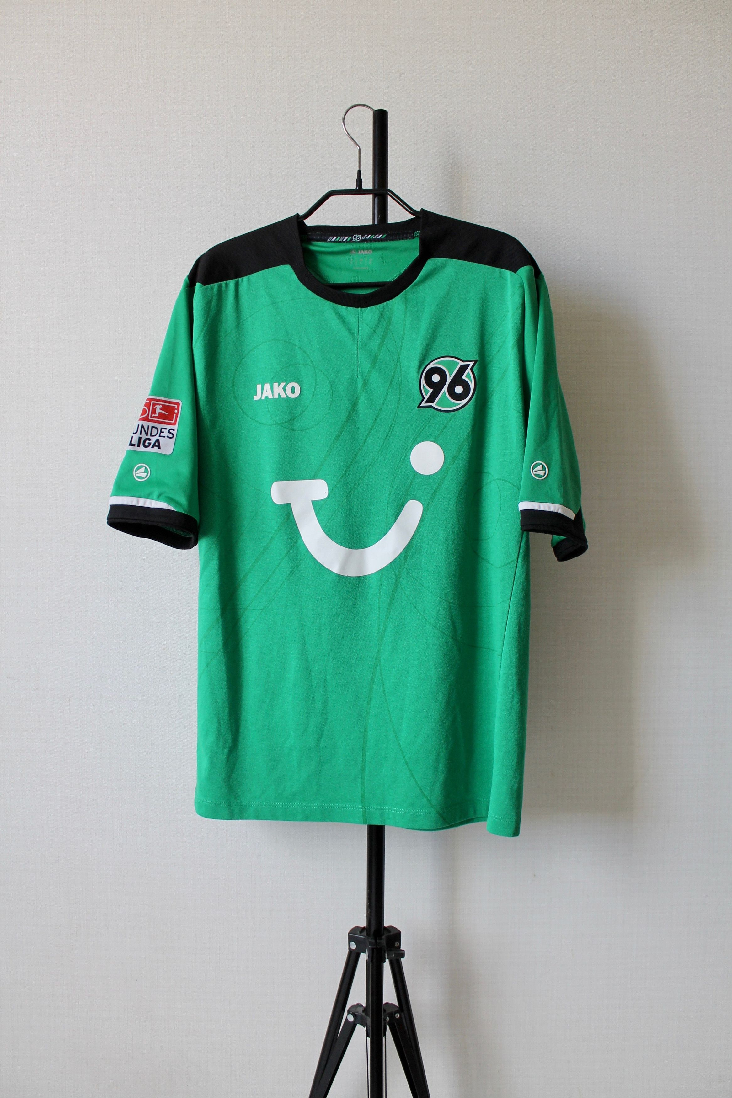 Vintage 2012 Hannover 96 # 39 Diouf Jersey Away football Soccer Size US L / EU 52-54 / 3 - 2 Thumbnail