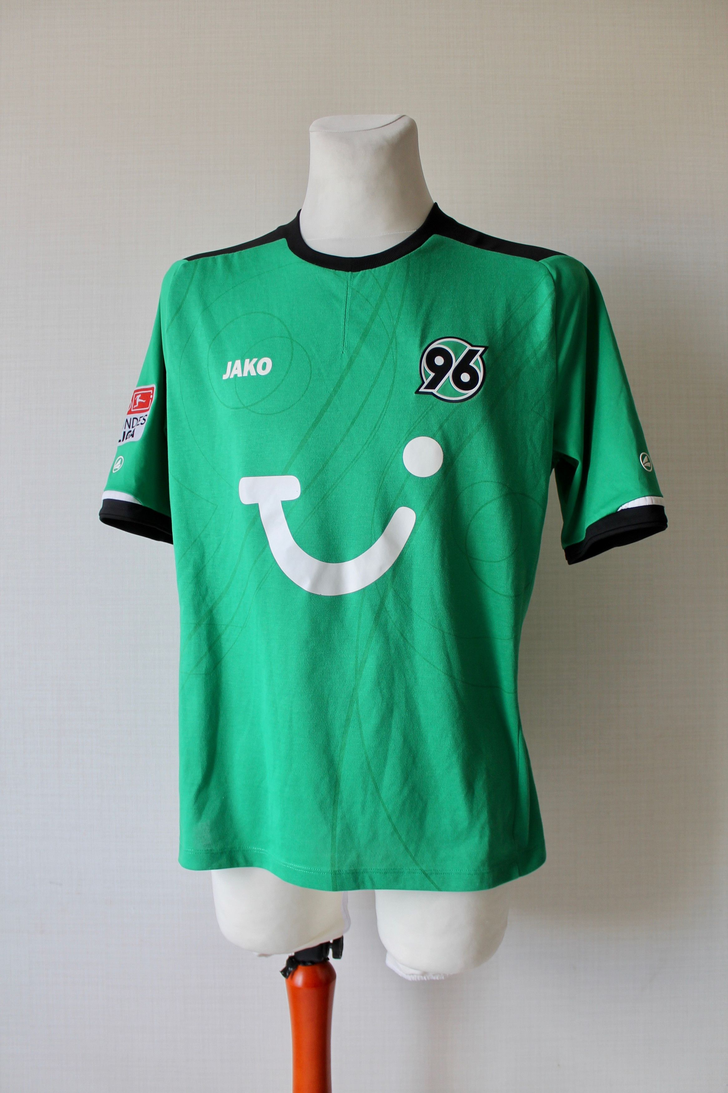 Vintage 2012 Hannover 96 # 39 Diouf Jersey Away football Soccer Size US L / EU 52-54 / 3 - 11 Thumbnail