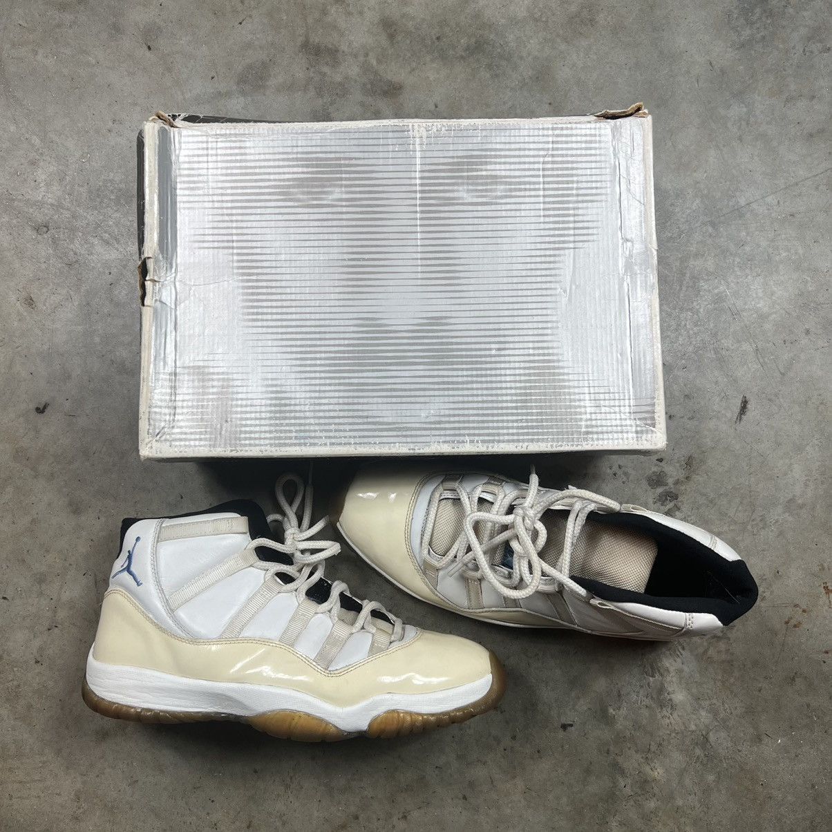 image of Jordan Nike Jordan 11 Retro Columbia (2001) Shoes in White, Men's