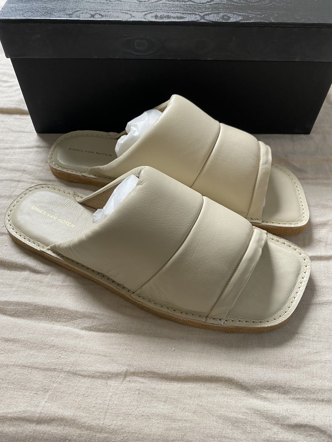 Dries Van Noten Dries Van Noten Leather Slides Ivory White FLAT MULES Size US 9 / EU 42 - 4 Thumbnail