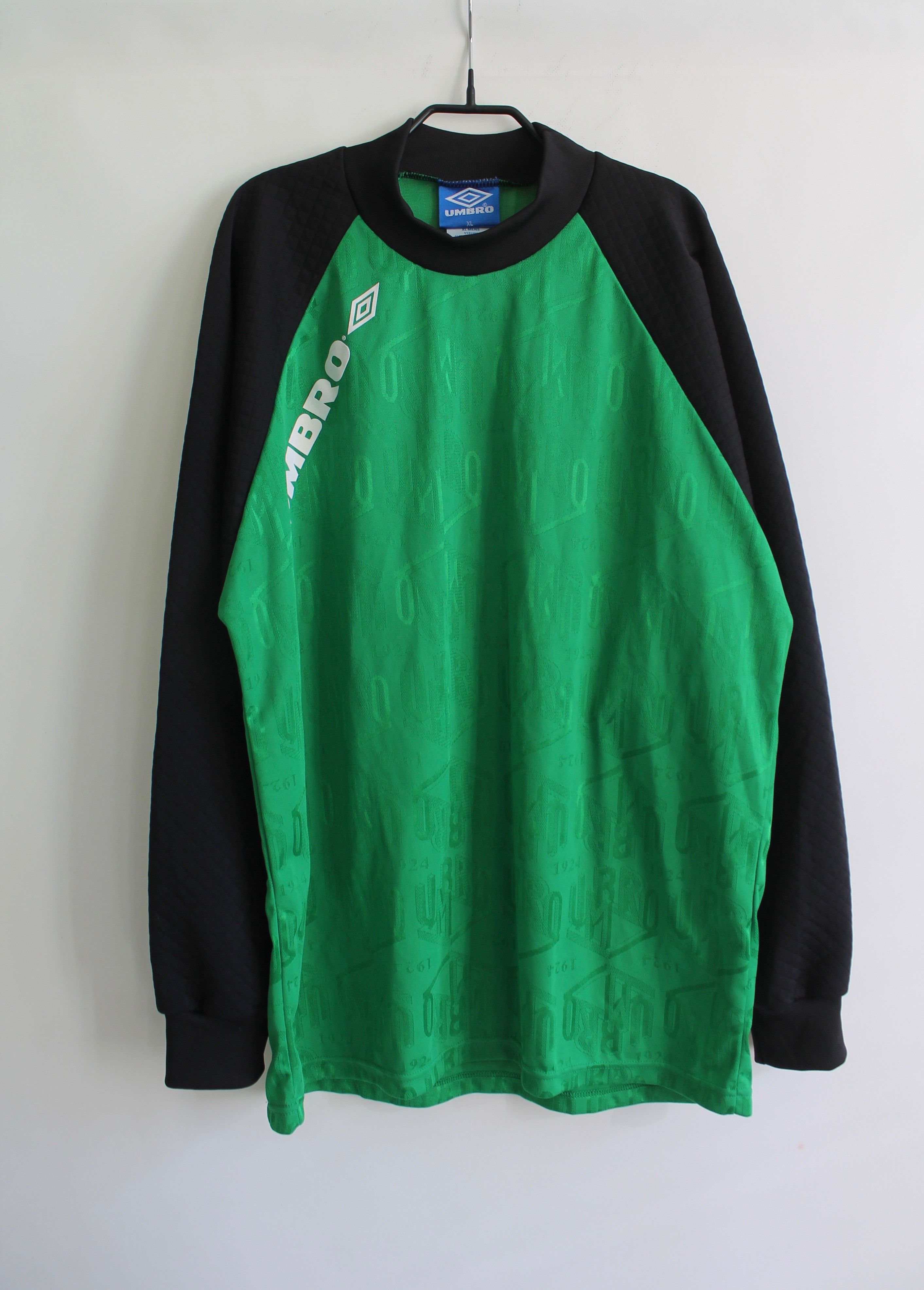 Other 90's UMBRO Goalkeeper Jersey Shirt Green ENGLAND Size US XL / EU 56 / 4 - 9 Thumbnail