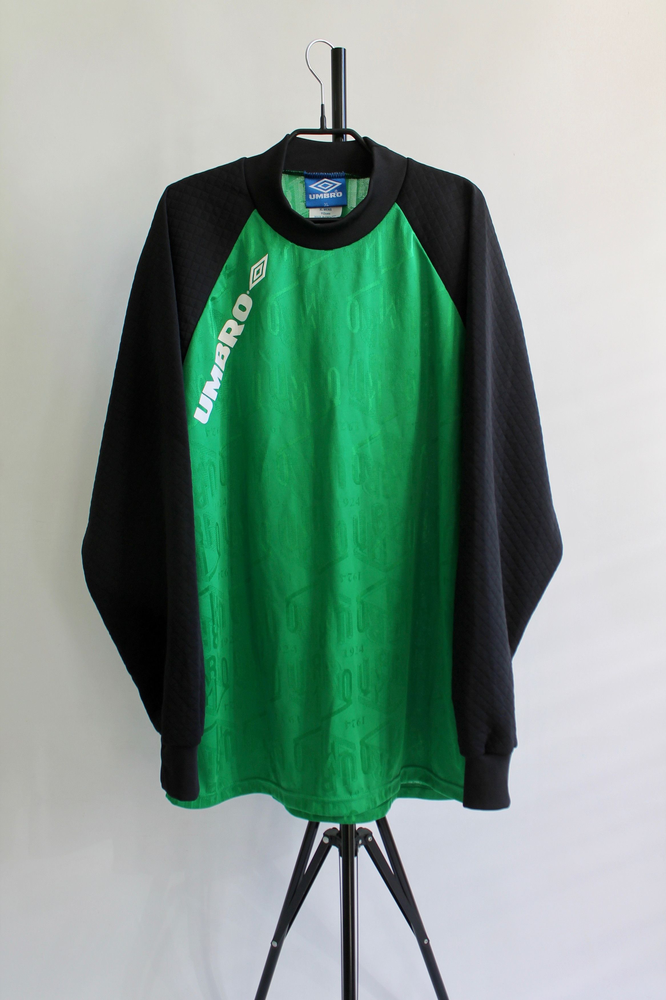 Other 90's UMBRO Goalkeeper Jersey Shirt Green ENGLAND Size US XL / EU 56 / 4 - 1 Thumbnail