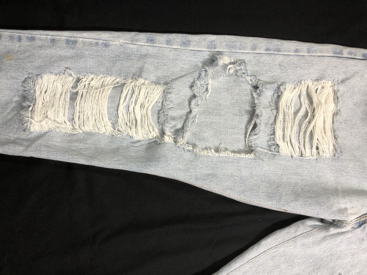 Levi's Vintage Clothing Distressed Rip Jeans Levi’s Vintage Virgil Abloh Style 34 Size US 34 / EU 50 - 5 Thumbnail