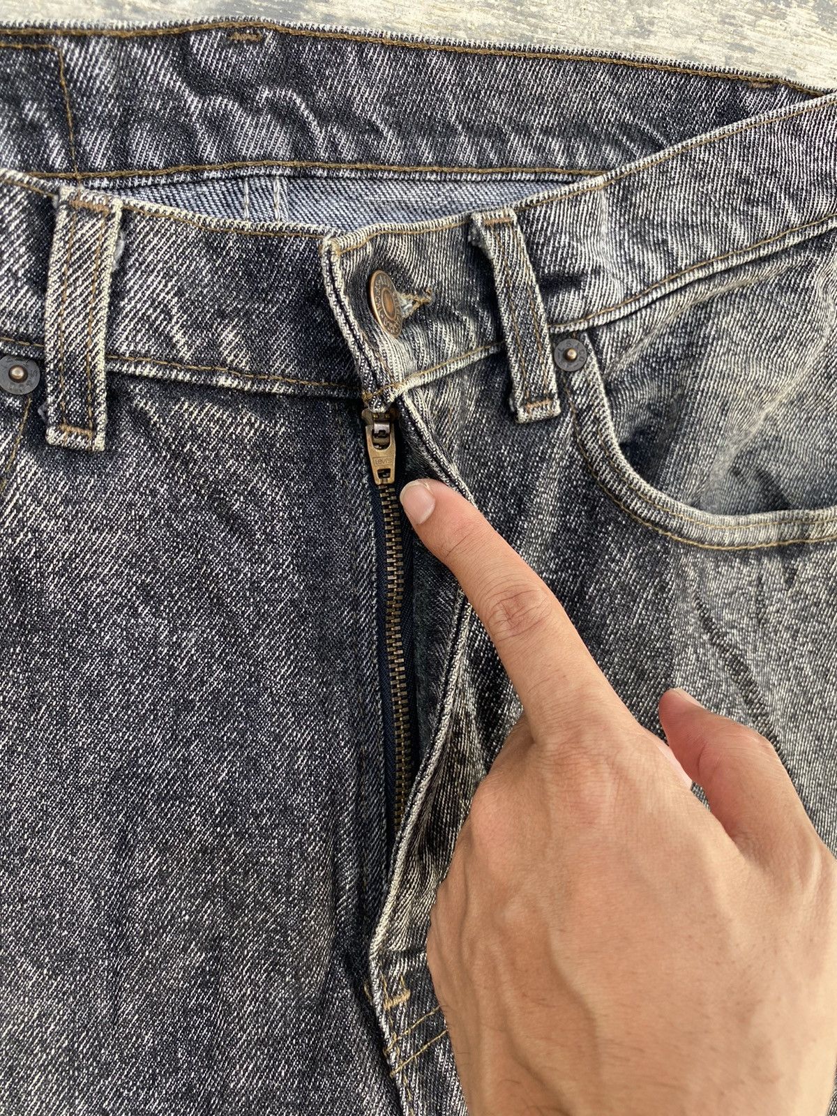 Levi's VINTAGE LEVIS ACID WASH GORPCORE PUNK COWBOY GRUNGE RAVE Size US 31 - 4 Thumbnail