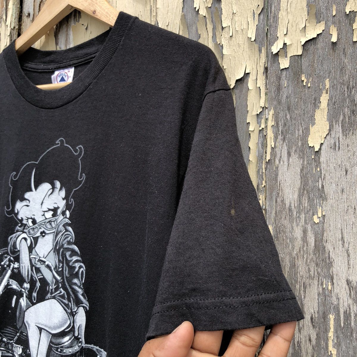 Vintage Vintage 1994 Betty Boop Motorcycle Club Tshirt Size US M / EU 48-50 / 2 - 5 Thumbnail