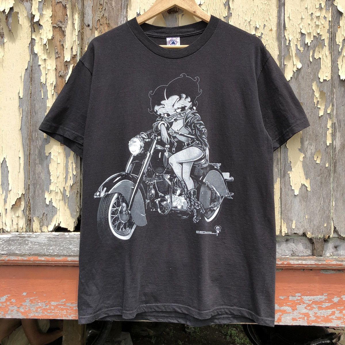 Vintage Vintage 1994 Betty Boop Motorcycle Club Tshirt Size US M / EU 48-50 / 2 - 1 Thumbnail