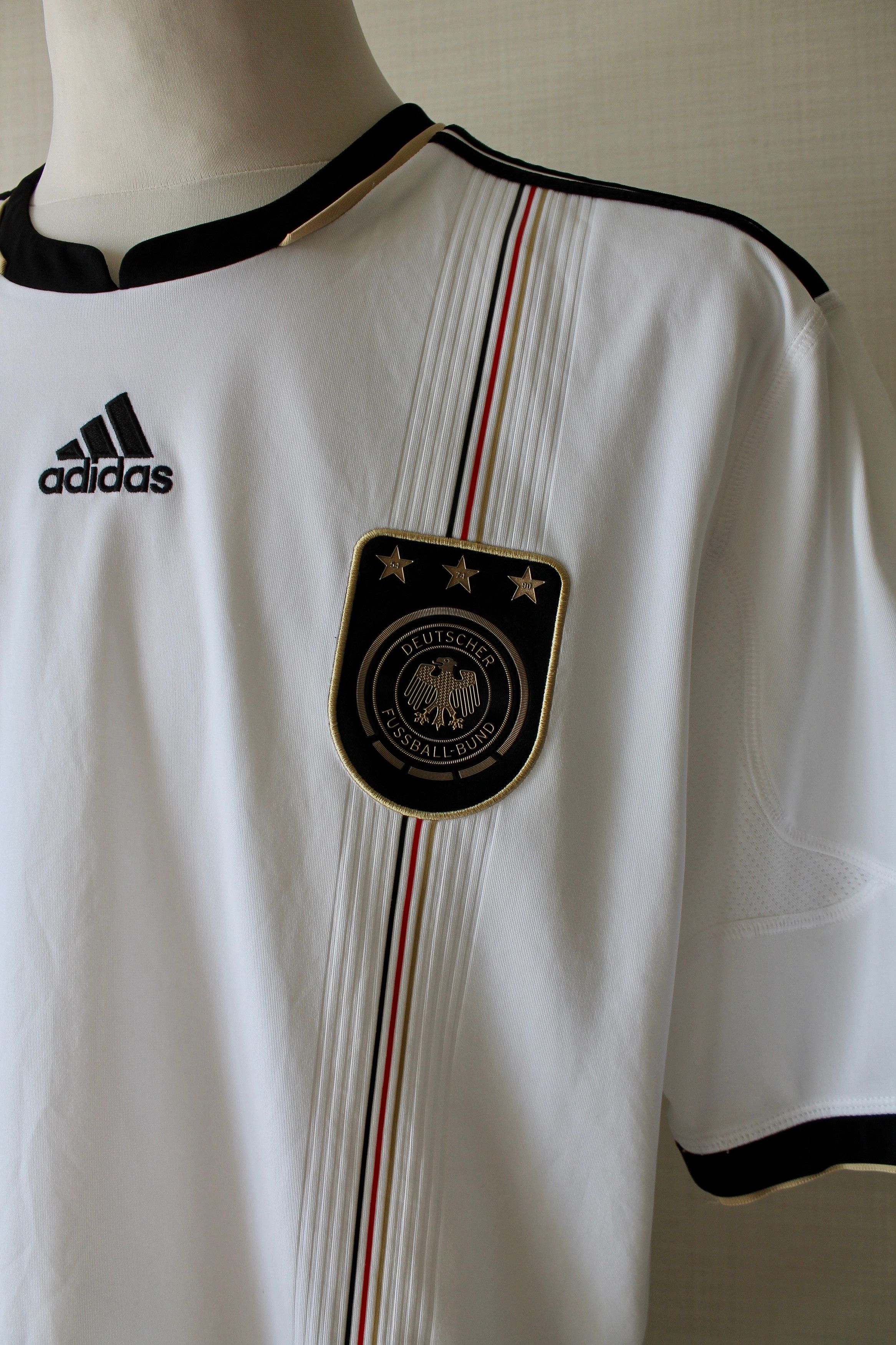 Adidas 2010 Germany Soccer Team Home Football Shirt Jersey Size US XXL / EU 58 / 5 - 3 Thumbnail