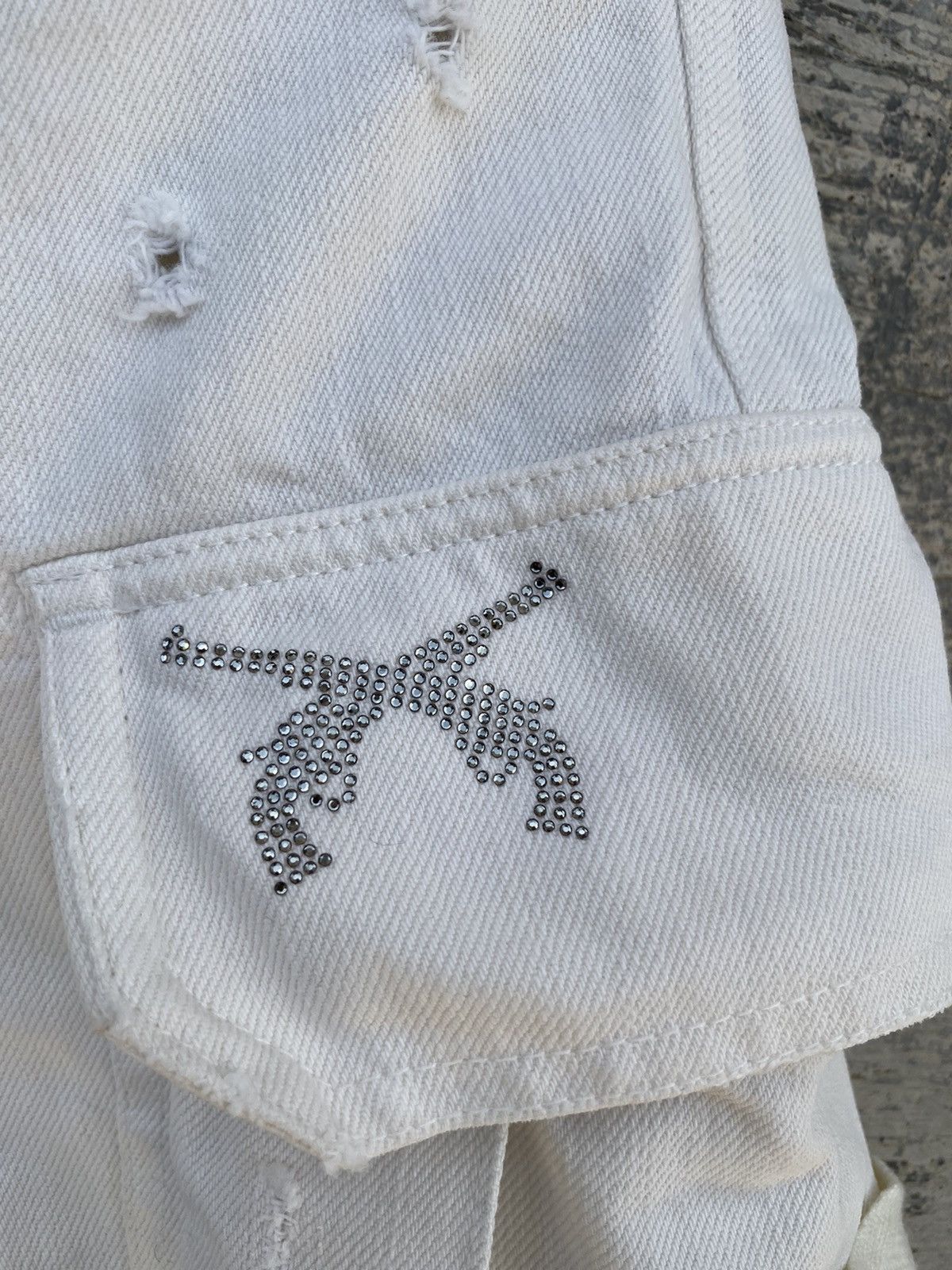 Roar ROAR GUN JAPAN DISTRESSED PUNK COWBOY BONDAGE SHORT CARGO Size US 30 / EU 46 - 5 Thumbnail
