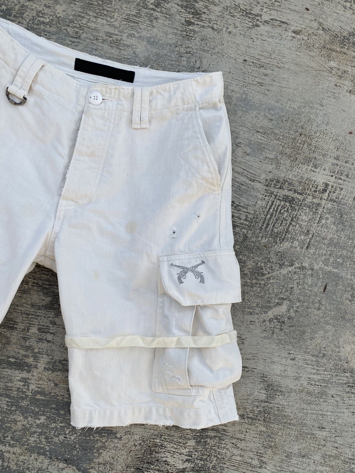 Roar ROAR GUN JAPAN DISTRESSED PUNK COWBOY BONDAGE SHORT CARGO Size US 30 / EU 46 - 9 Thumbnail