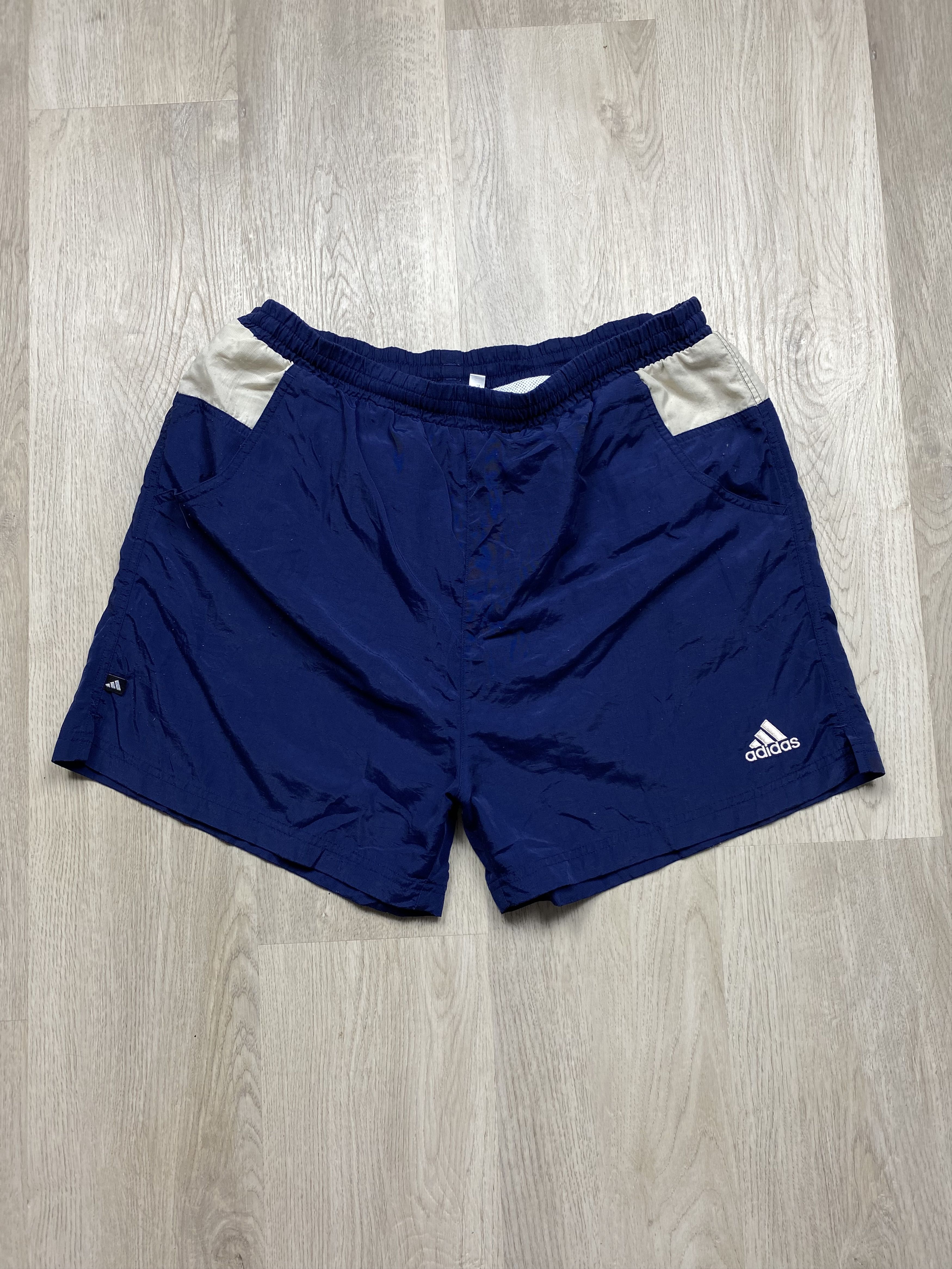 Adidas × Vintage Adidas 90s Vintage Mens Nylon Shorts Size US 36 / EU 52 - 1 Thumbnail