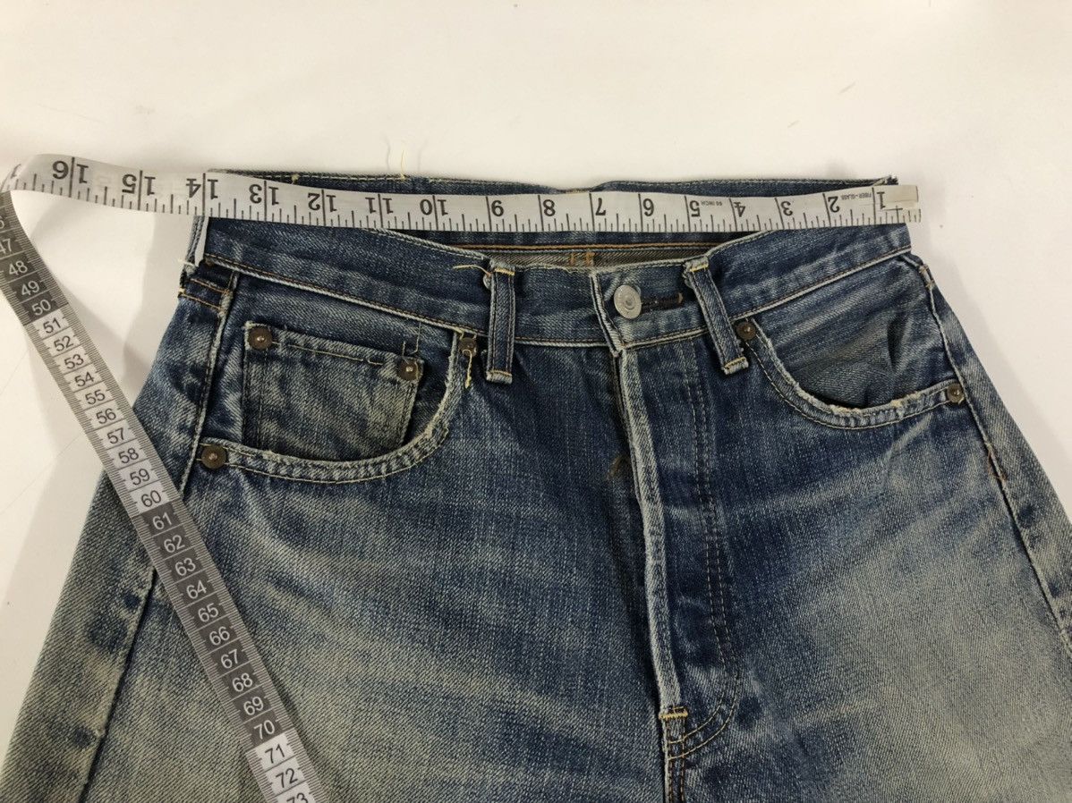 Levi's Vintage Clothing Vtg Levis 501 Selvedge Button J22 Big (E) Distressed Jeans Size US 28 / EU 44 - 18 Thumbnail