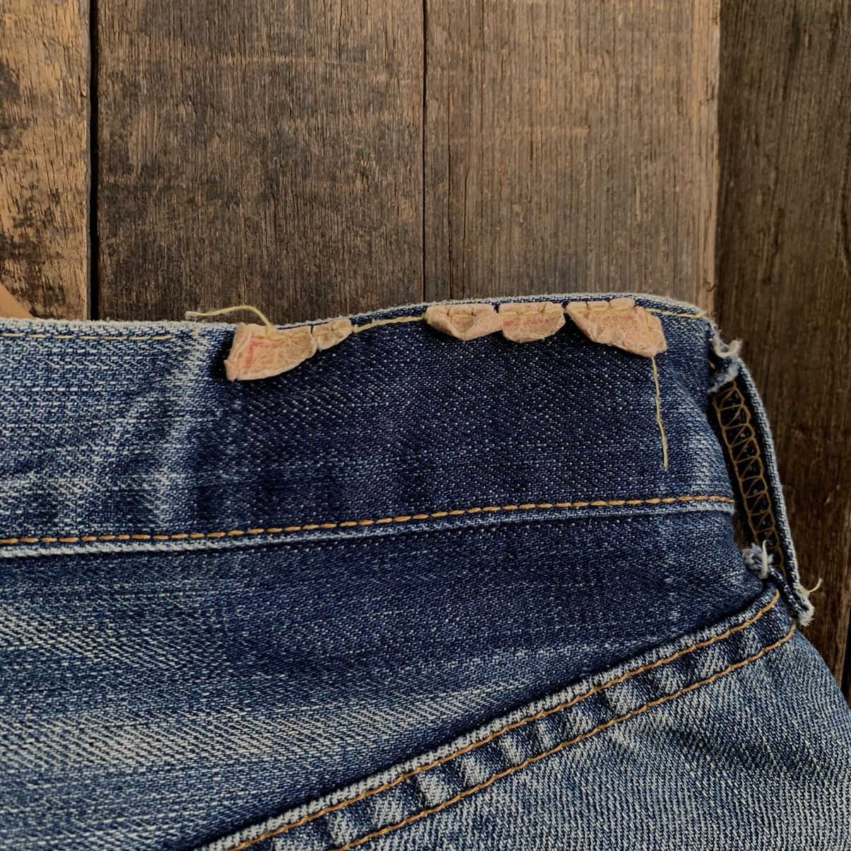 Levi's Vintage Clothing Vtg Levis 501 Selvedge Button J22 Big (E) Distressed Jeans Size US 28 / EU 44 - 12 Thumbnail