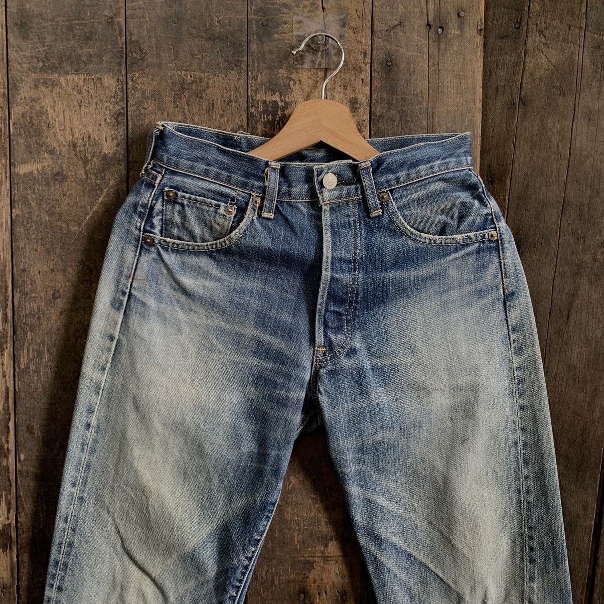 Levi's Vintage Clothing Vtg Levis 501 Selvedge Button J22 Big (E) Distressed Jeans Size US 28 / EU 44 - 3 Thumbnail