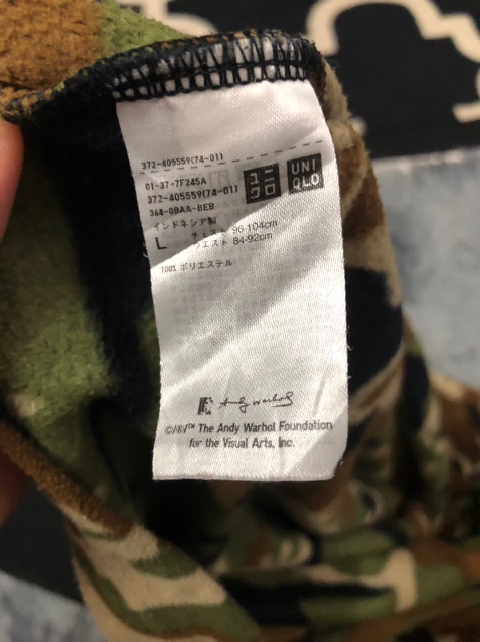 Andy Warhol × Vintage Vintage Andy Warhol X Uniqlo Camo Fleece Sweater Size US M / EU 48-50 / 2 - 9 Thumbnail