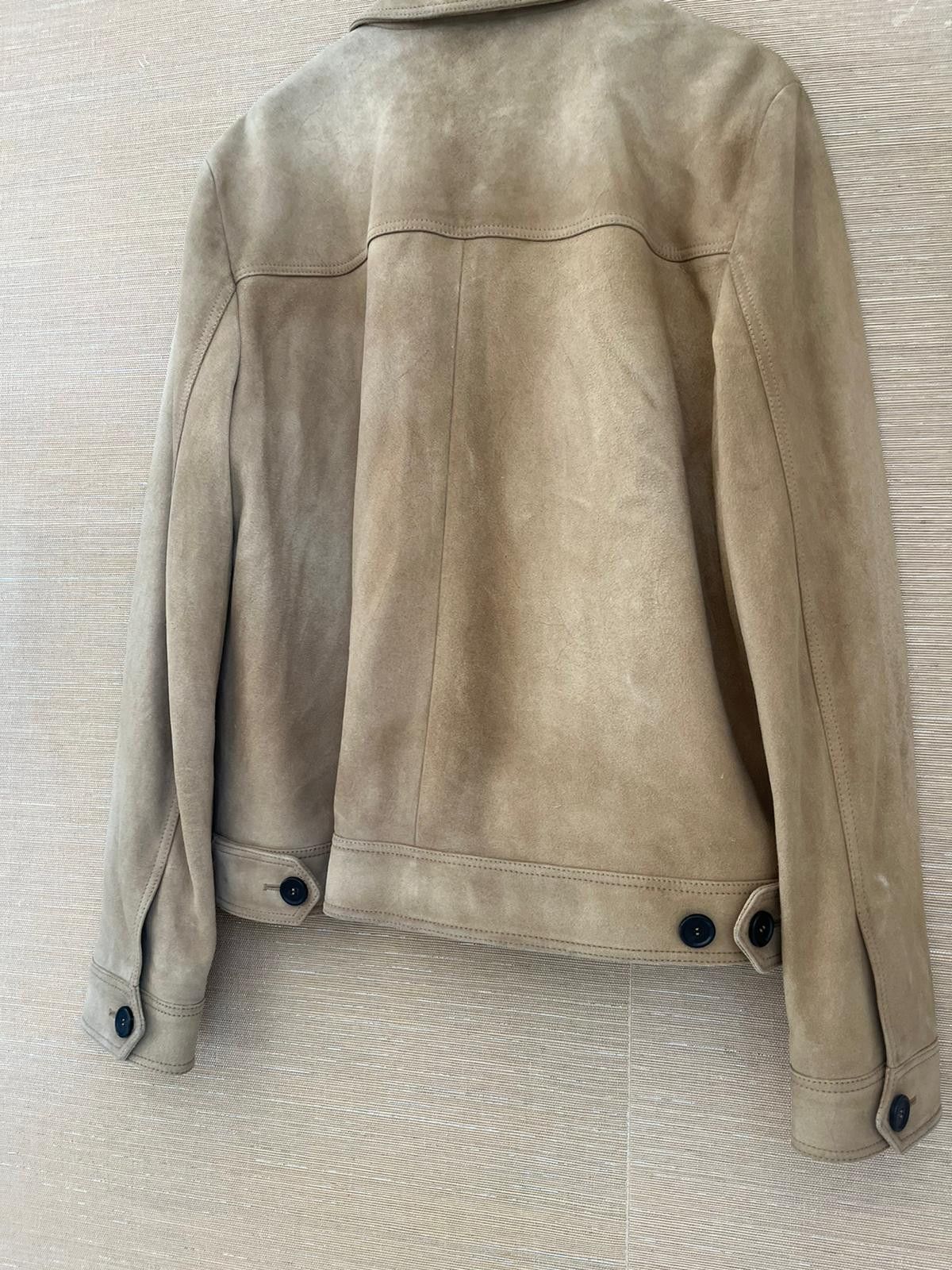 Prada Classic Suede Jacket in Camel Size US L / EU 52-54 / 3 - 18 Thumbnail