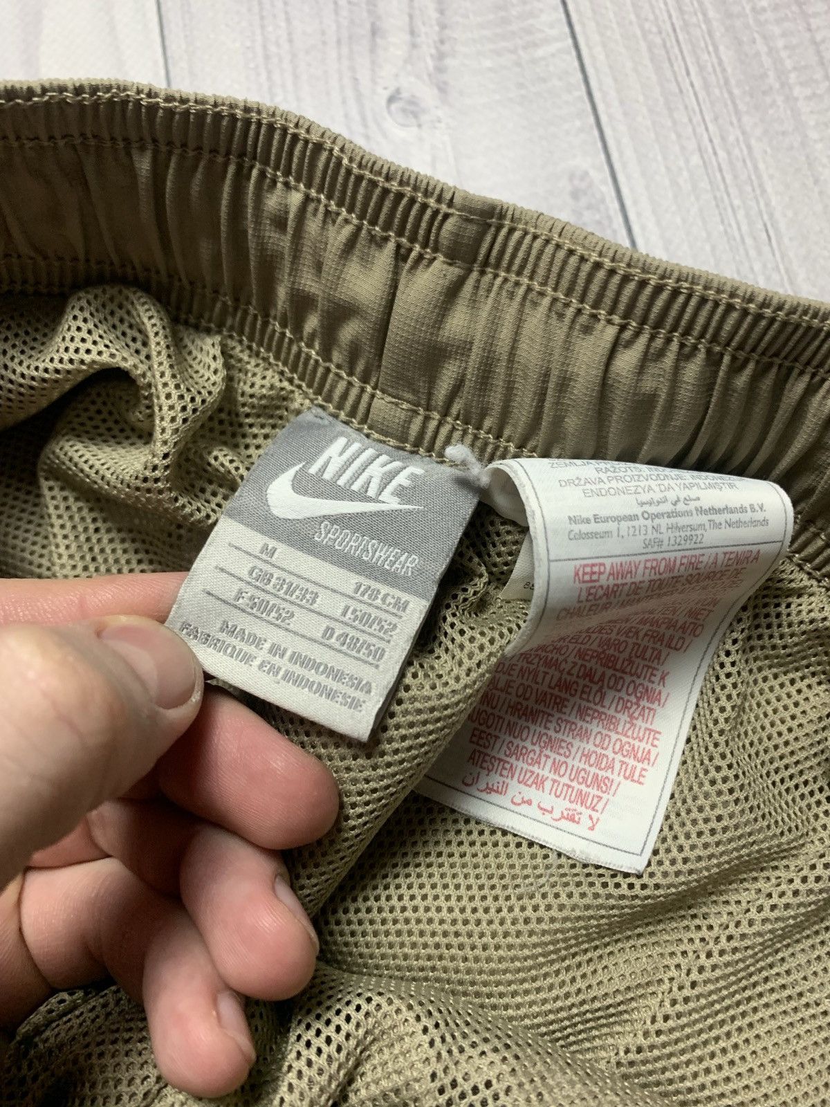 Nike × Vintage Vintage Nike cargo shorts multi pocket size M Size US 32 / EU 48 - 6 Thumbnail