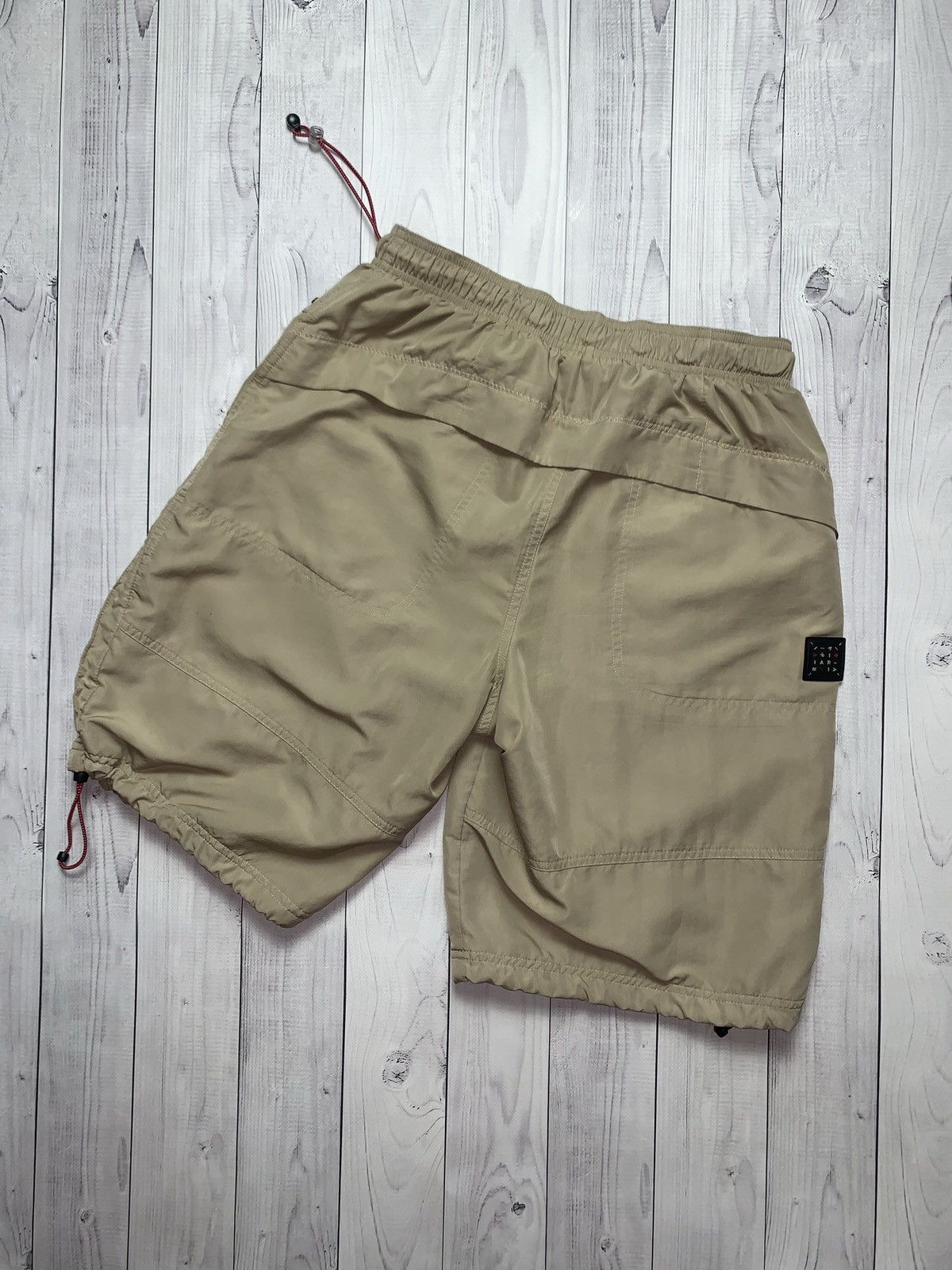 Nike × Vintage Vintage Nike cargo shorts multi pocket size M Size US 32 / EU 48 - 7 Thumbnail