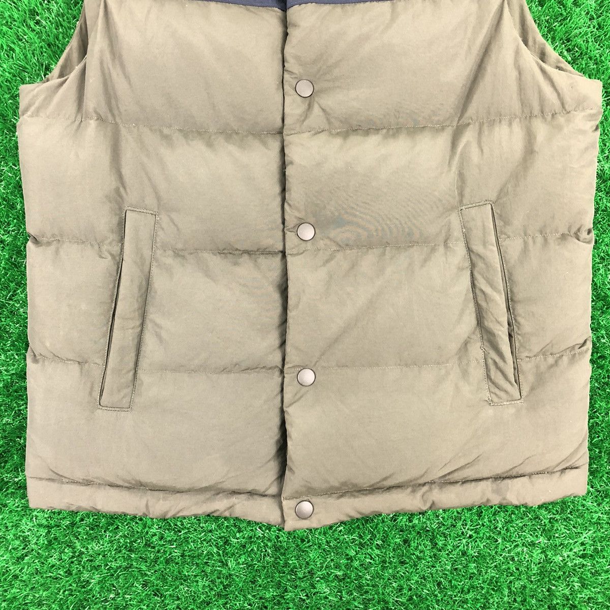 Uniqlo Uniqlo Black Label Puffer Vest Two Tone Color Size US M / EU 48-50 / 2 - 3 Thumbnail