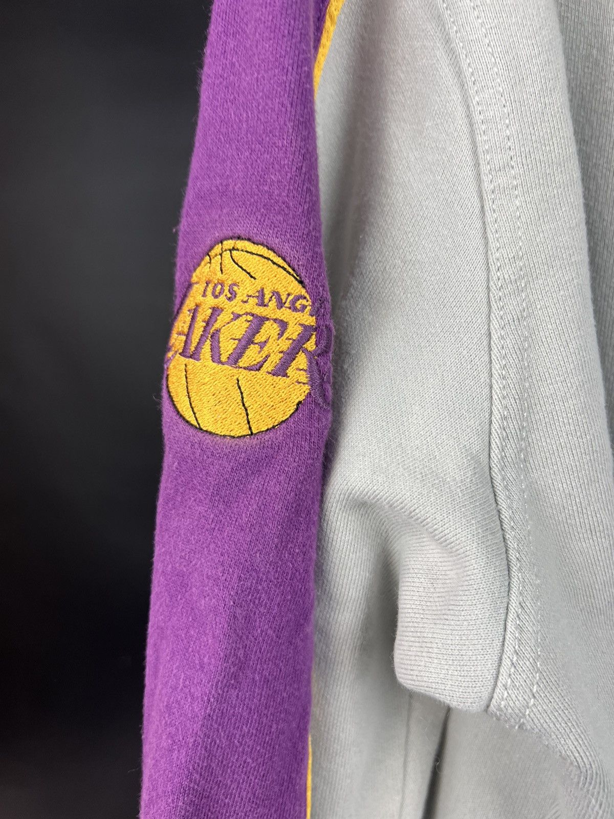 Adidas × NBA × Vintage VTG Adidas Lakers NBA Gray with Purple Full Zip Sweatshirt Size US L / EU 52-54 / 3 - 7 Thumbnail