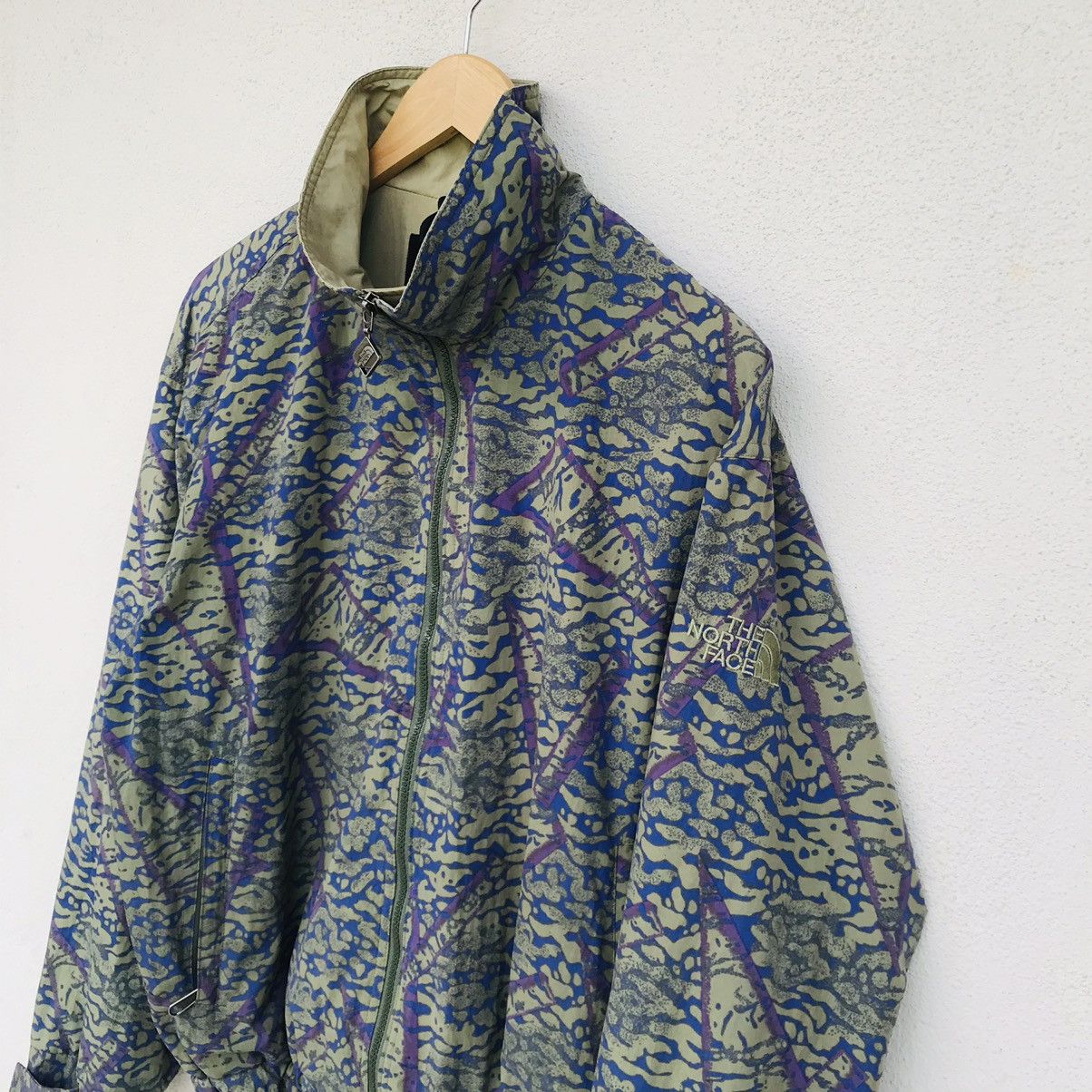 The North Face Vintage TNF Abstract art camo mountain zipper jacket Size US M / EU 48-50 / 2 - 5 Thumbnail