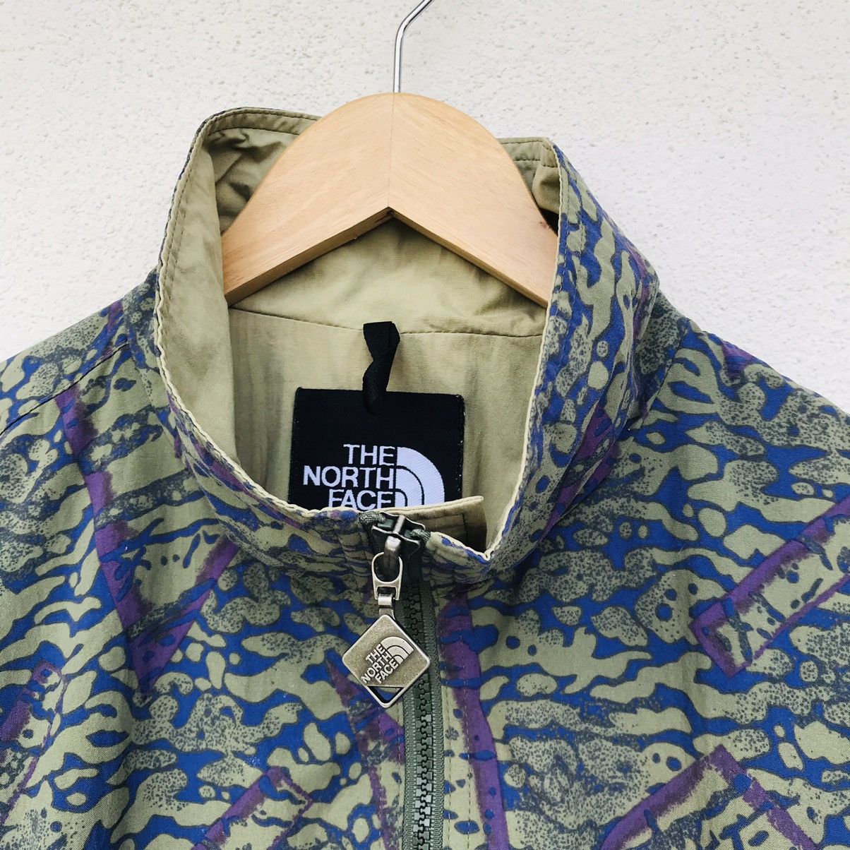 The North Face Vintage TNF Abstract art camo mountain zipper jacket Size US M / EU 48-50 / 2 - 6 Thumbnail