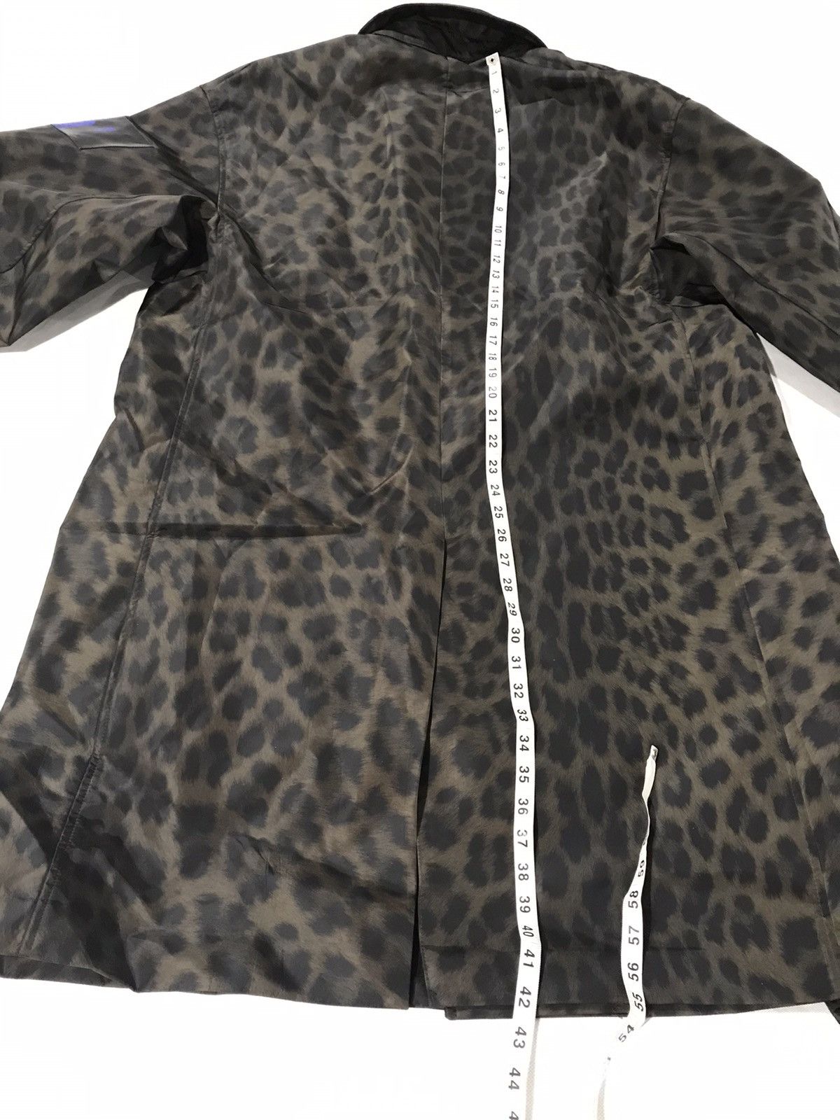 Raf Simons Raf Simons AW 19 oversized animal print coat. 46/S$3000 Size US S / EU 44-46 / 1 - 4 Thumbnail