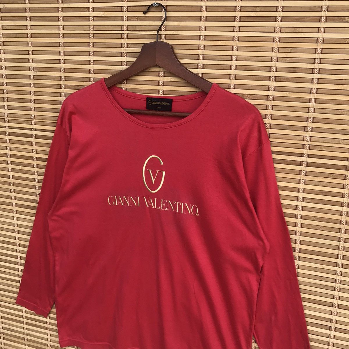 Gianni Valentino Vintage Gianni Valentino Gold Embroidered logo L slimfit Size US L / EU 52-54 / 3 - 4 Thumbnail