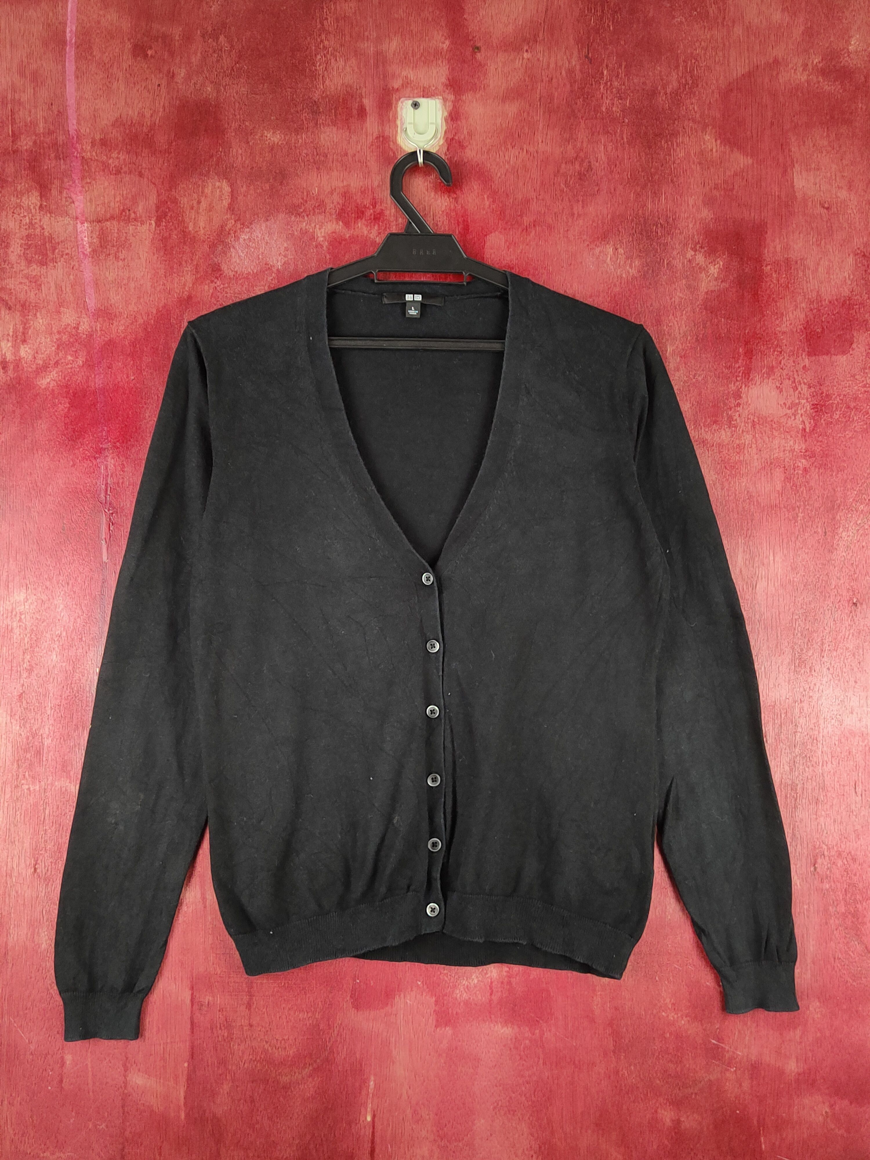 Japanese Brand Uniqlo Black Knitwear Cardigan #S1207 Size L / US 10 / IT 46 - 1 Thumbnail