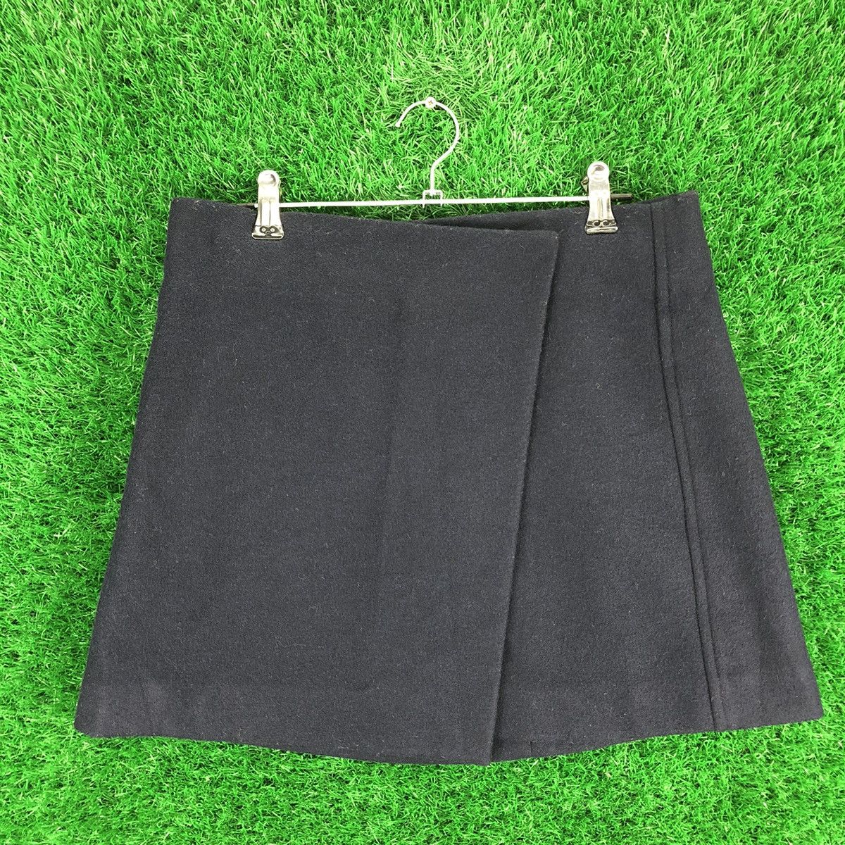Uniqlo Wool Mini Skirt For Sexy Women