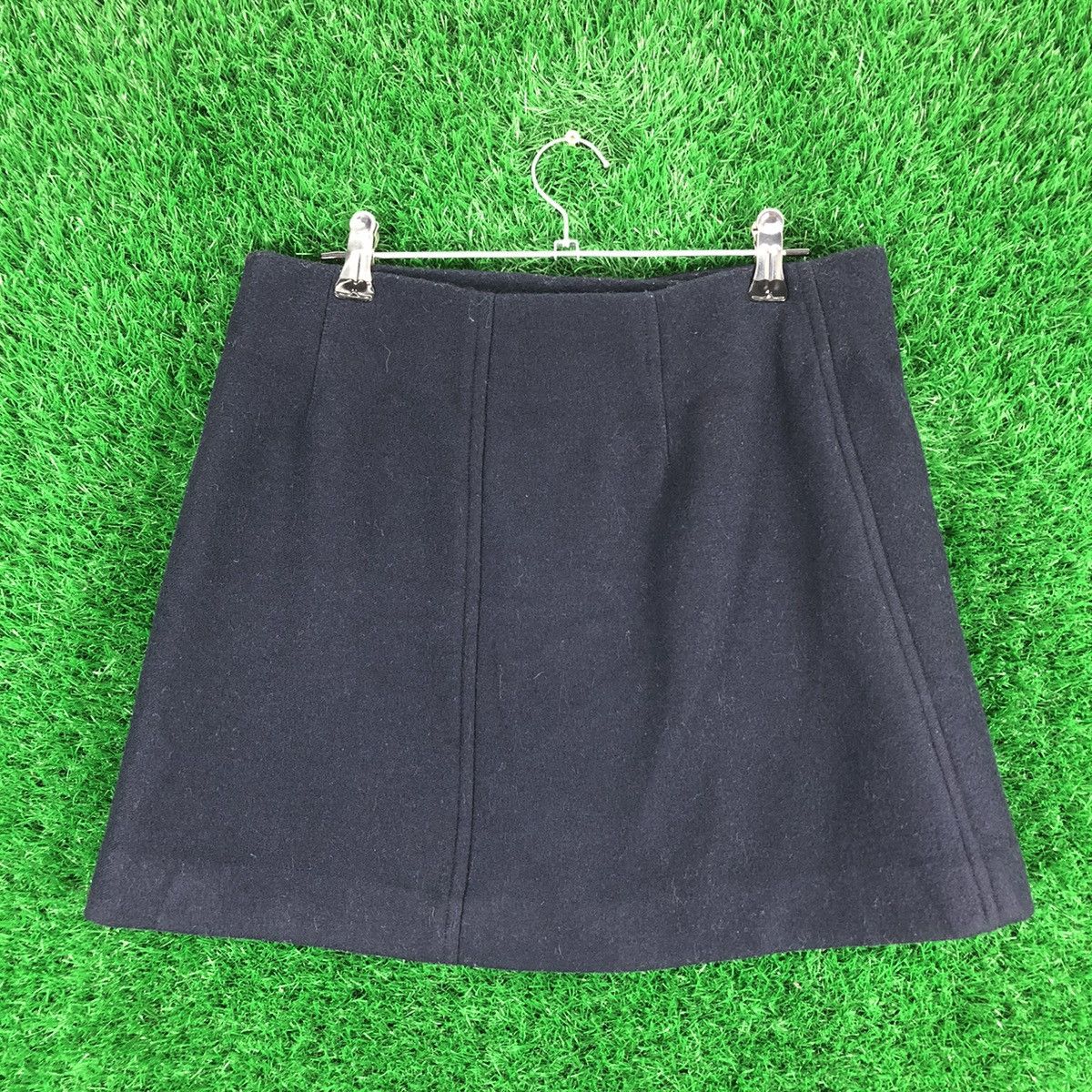Uniqlo Uniqlo Wool Mini Skirt For Sexy Women Size 29" - 2 Thumbnail