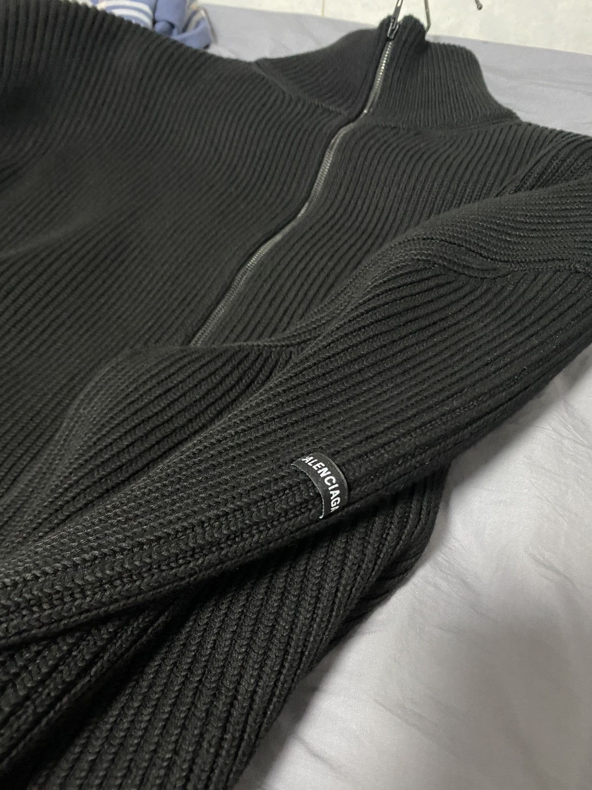 Balenciaga Ribbed Knit Oversize Full-zip Turtleneck Cardigan Size US S / EU 44-46 / 1 - 5 Thumbnail