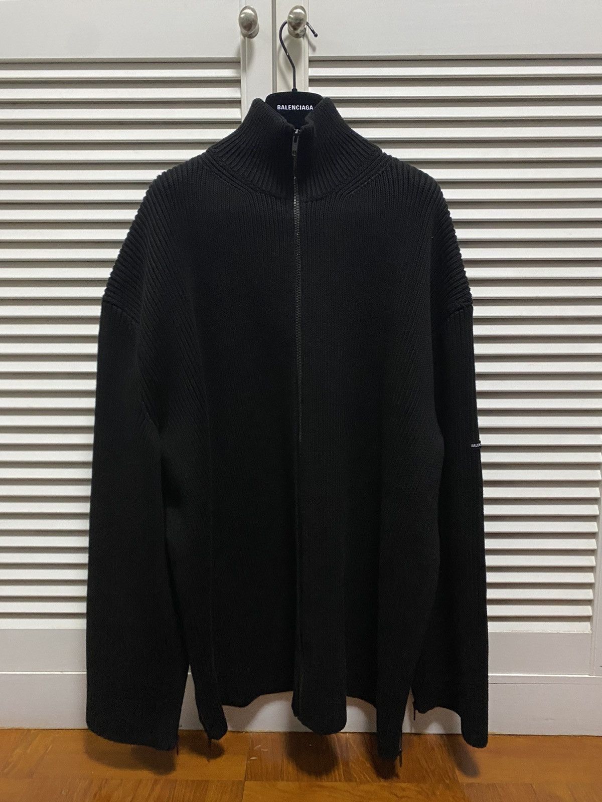 Balenciaga Ribbed Knit Oversize Full-zip Turtleneck Cardigan Size US S / EU 44-46 / 1 - 1 Thumbnail