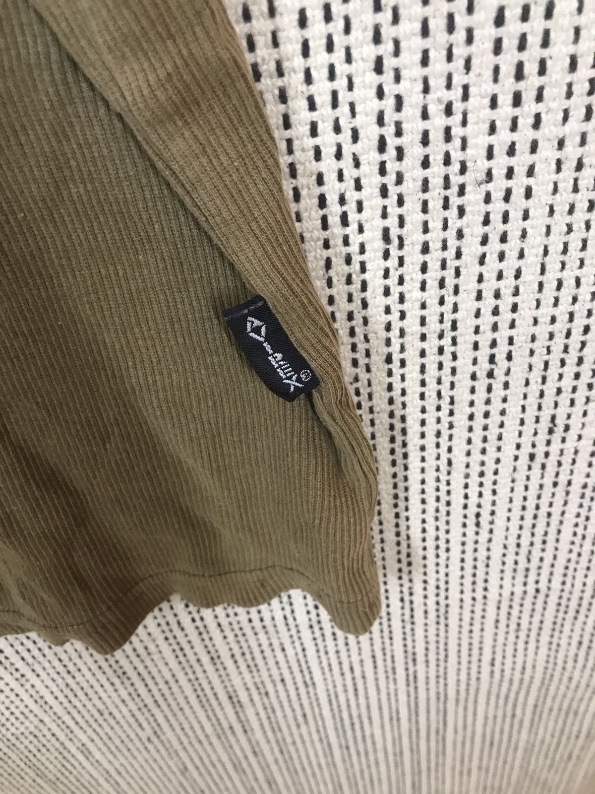 Avirex ‼️AVIREX ARMY TANKTOP DISTRESSED‼️ Size US L / EU 52-54 / 3 - 7 Thumbnail