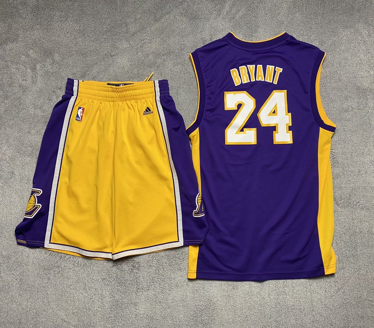 image of Adidas Lakers Kobe Bryant 24 Jersey 2012Shorts + T Shirt in Yellow, Men's (Size Small)