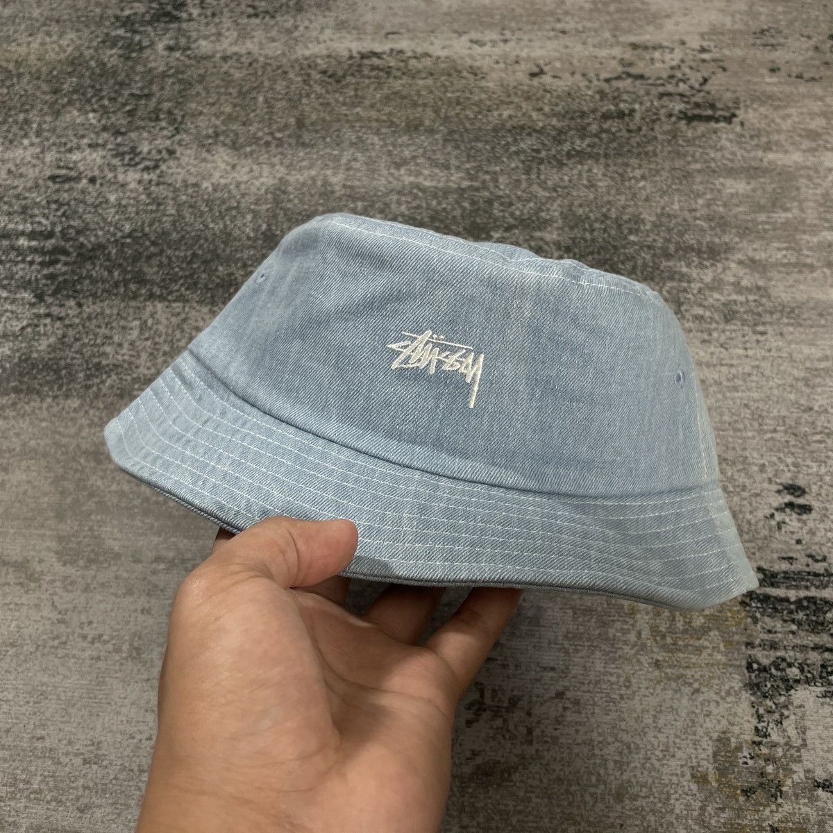 Stussy Bucket Hat CONTRAST STITCH - Hats