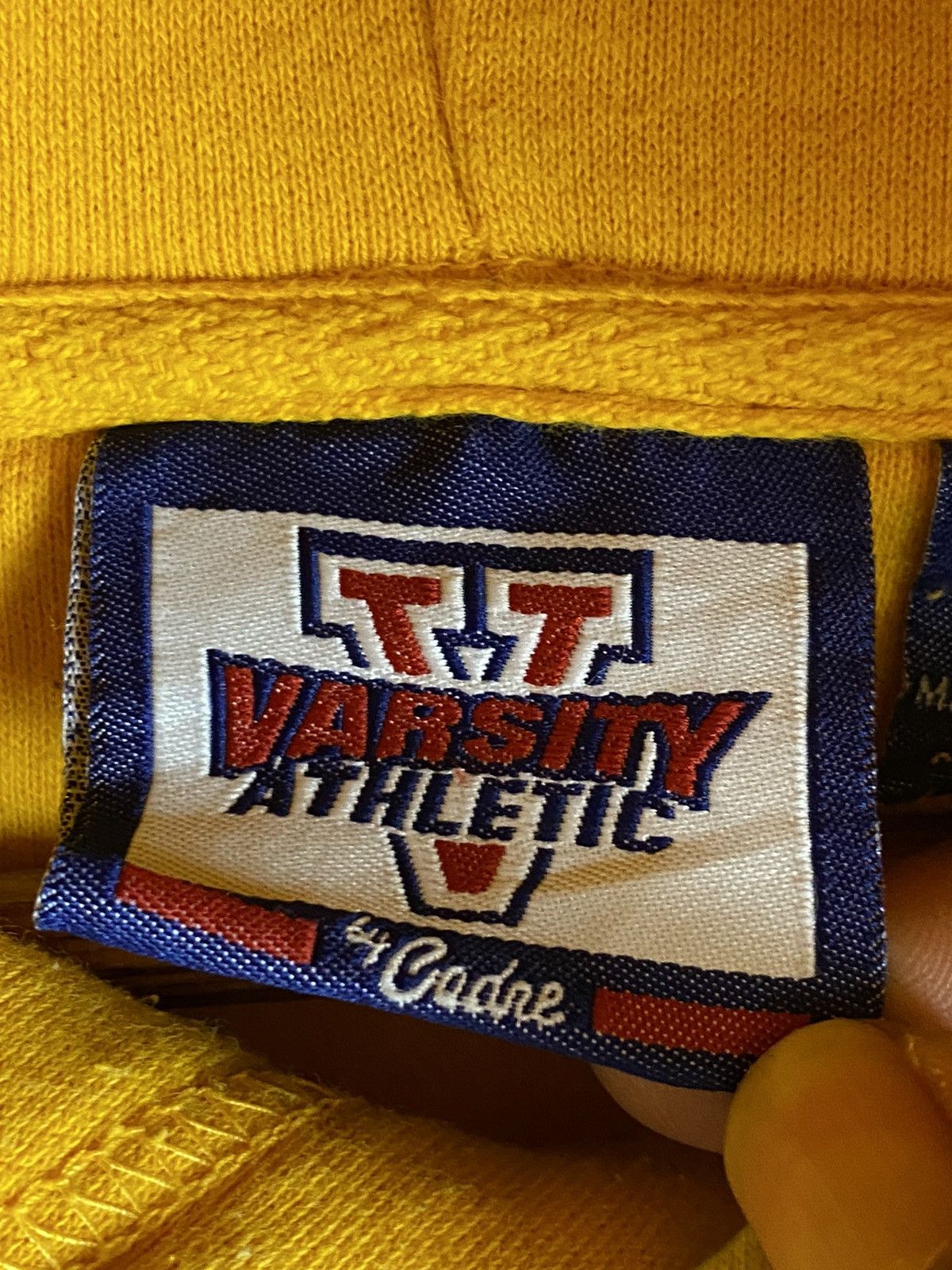 Vintage UCLA BRUINS HOODIES Size US M / EU 48-50 / 2 - 5 Thumbnail