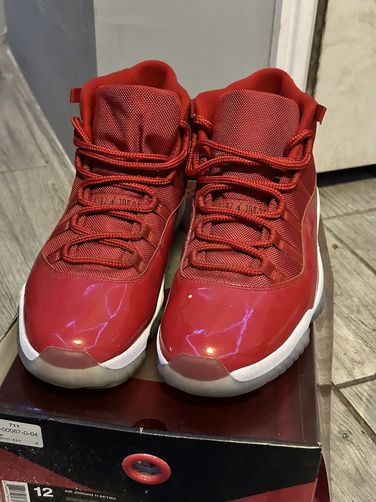 Jordan Brand Air Jordan 11 retro Win Like 96 Size US 12 / EU 45 - 3 Thumbnail