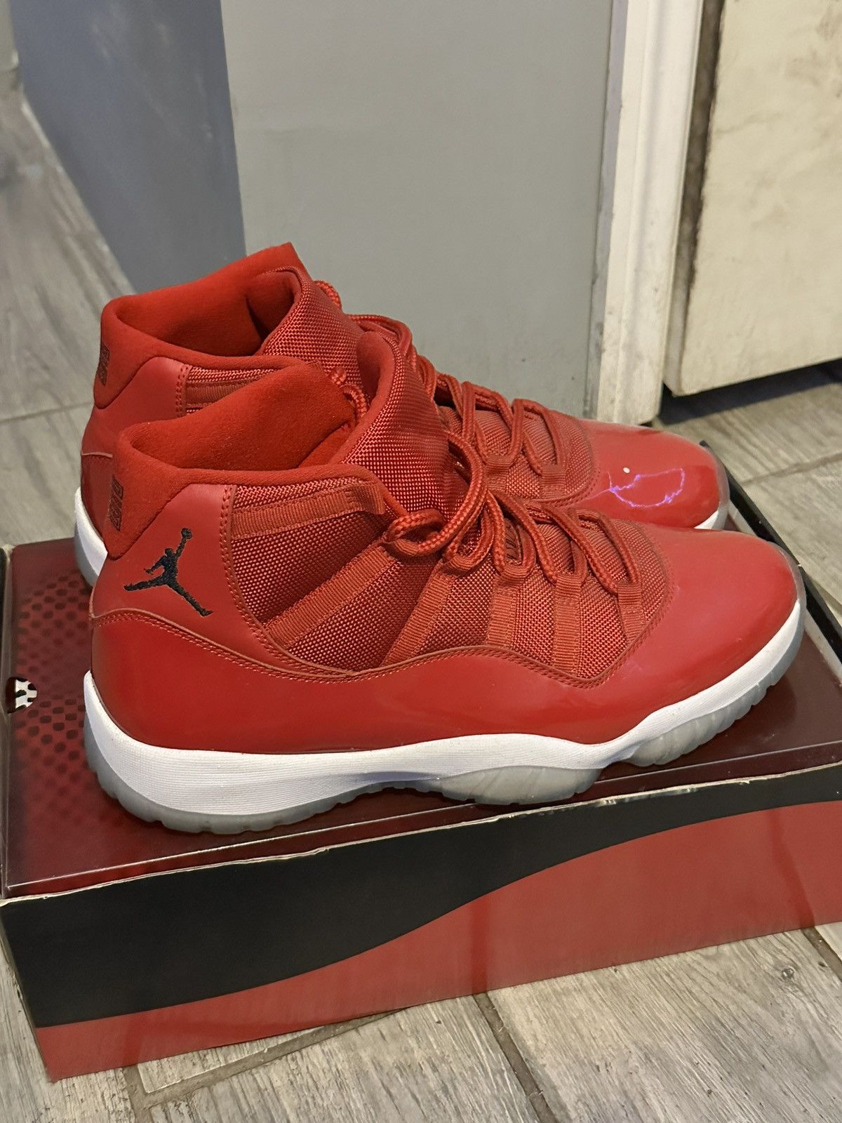 Jordan Brand Air Jordan 11 retro Win Like 96 Size US 12 / EU 45 - 4 Thumbnail