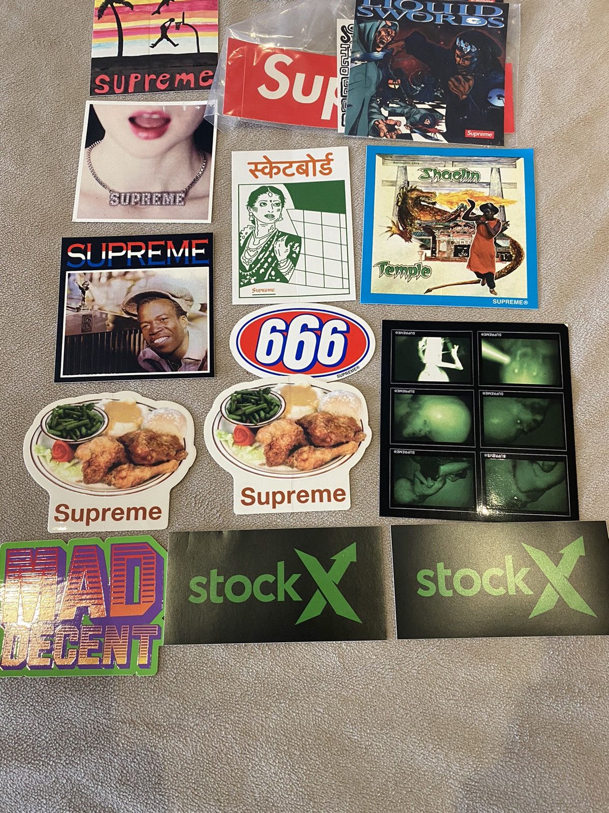 Supreme Supreme Sticker 16 Sticker Lot Size ONE SIZE - 3 Thumbnail