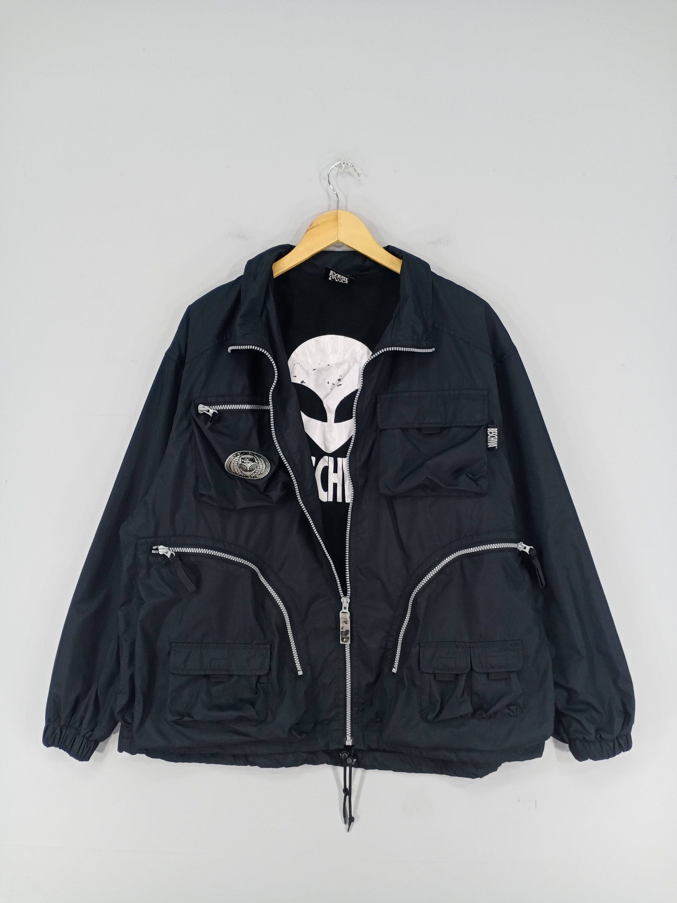 image of Skategang x Vintage 90's Beschwa Alien Skate Multipocket Jacket in Black, Men's (Size Large)