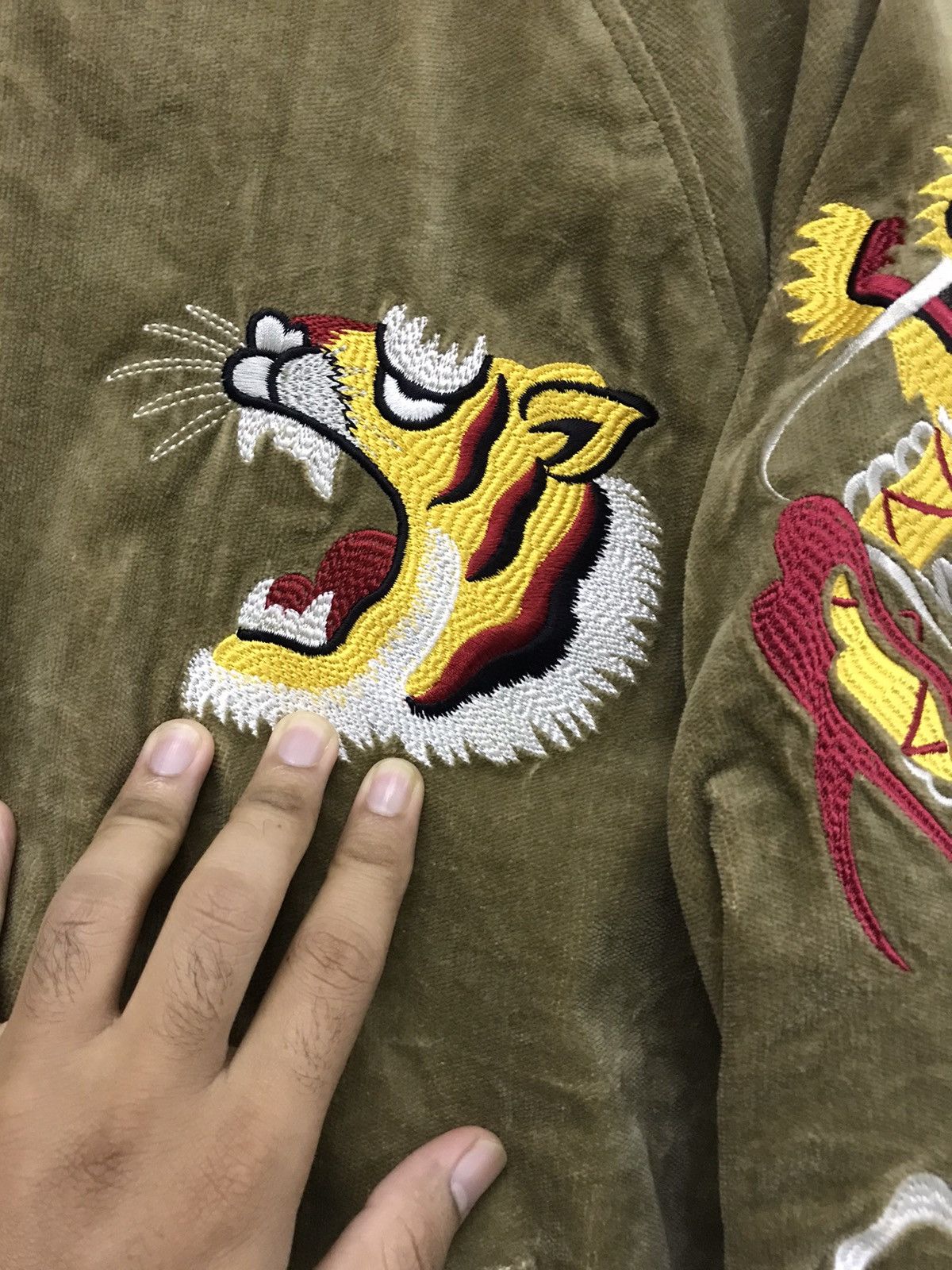 Avirex Vintage Avirex Sukajan Embroidery Dragon Reversible Jacket Size US L / EU 52-54 / 3 - 7 Thumbnail