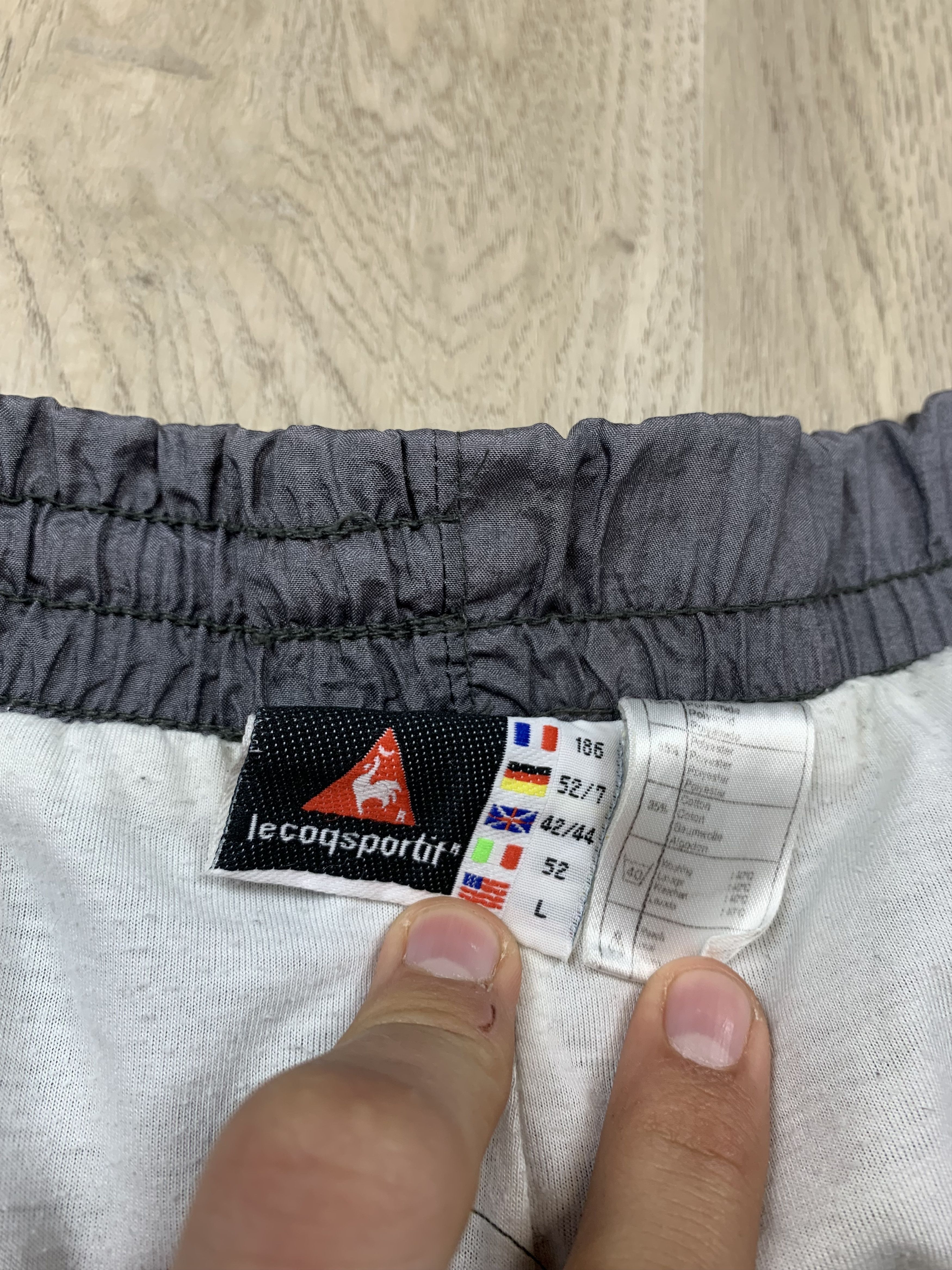 Le Coq Sportif Le Coq Sportif 90s Vintage Nylon Track Suit Jacket+Pants Size US 34 / EU 50 - 13 Thumbnail