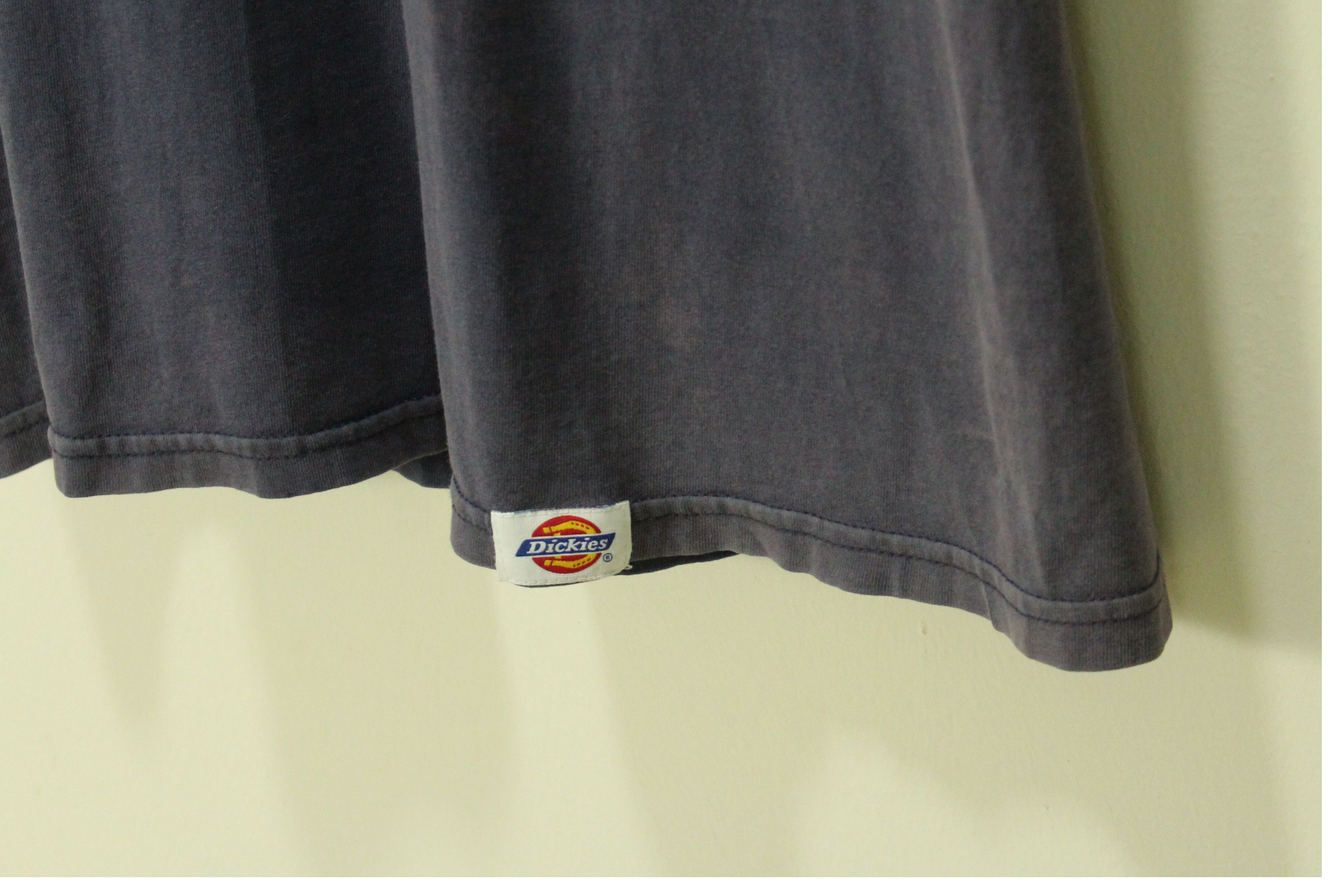 Vintage Faded Sunfaded Thrashed Distressed DICKIES T Shirt Black Kat Size US L / EU 52-54 / 3 - 6 Thumbnail