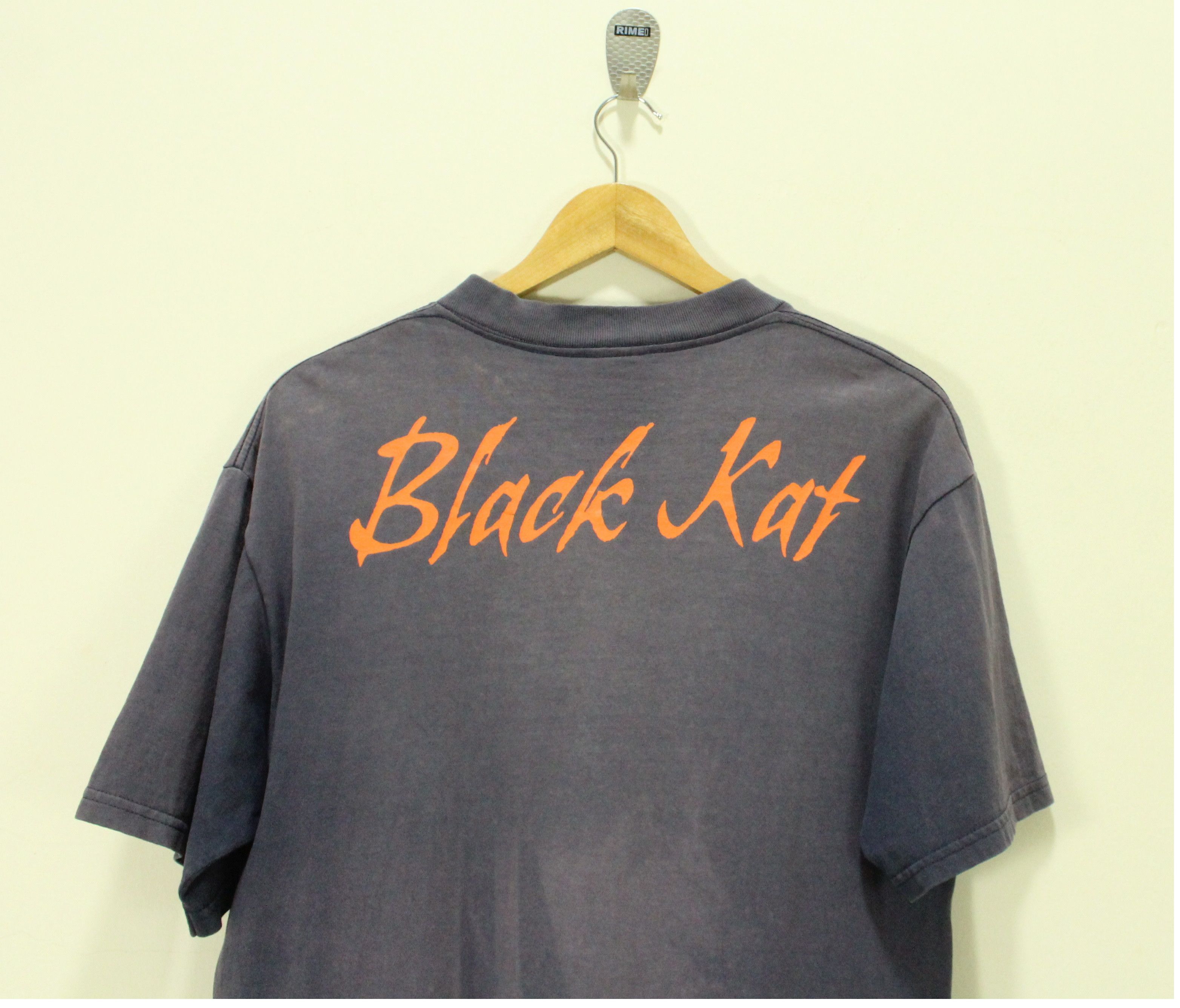 Vintage Faded Sunfaded Thrashed Distressed DICKIES T Shirt Black Kat Size US L / EU 52-54 / 3 - 2 Thumbnail