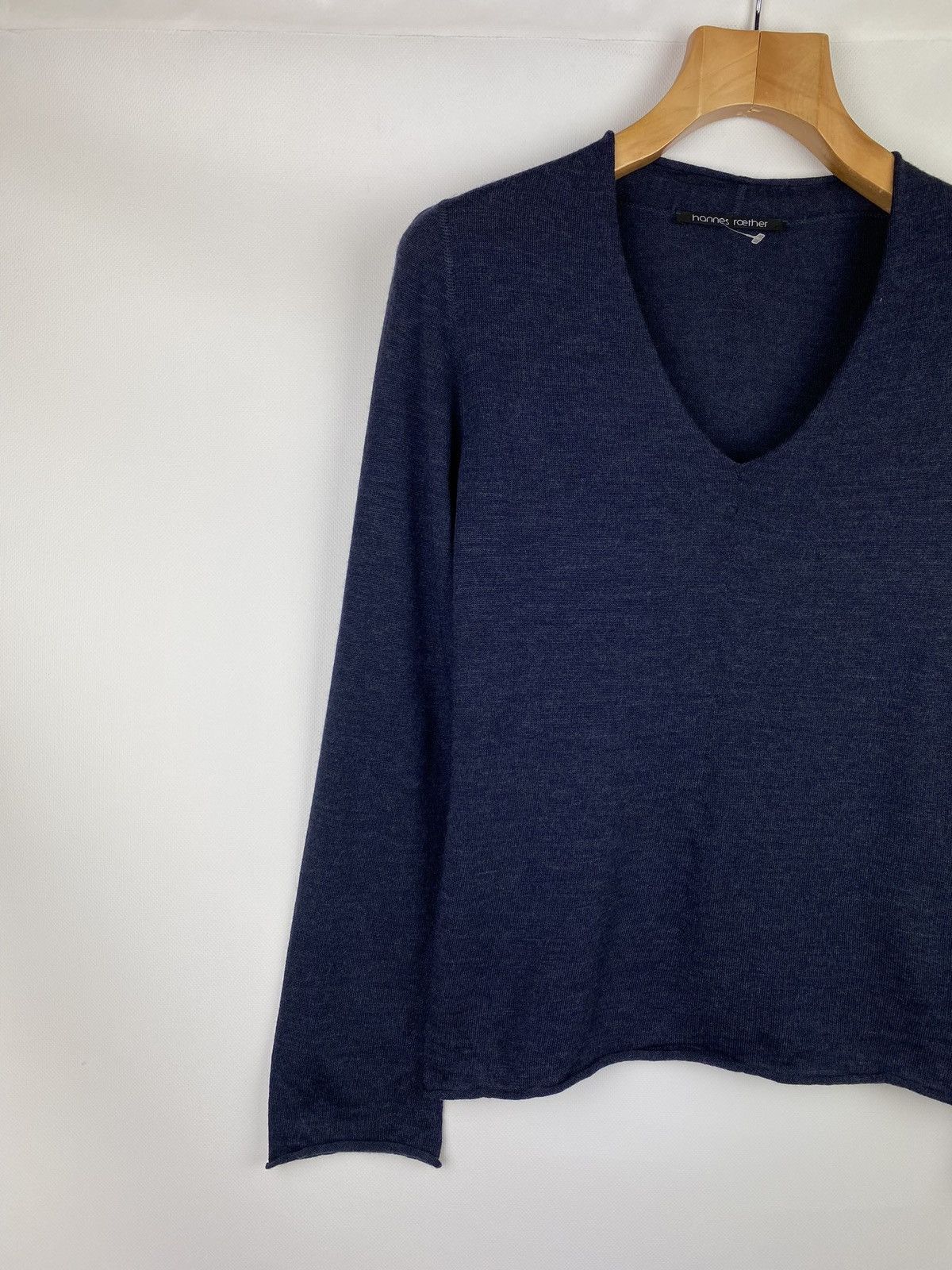 hannes roether Hannes Roether avant-garde wool v-neck sweater pullover Size M / US 6-8 / IT 42-44 - 3 Thumbnail
